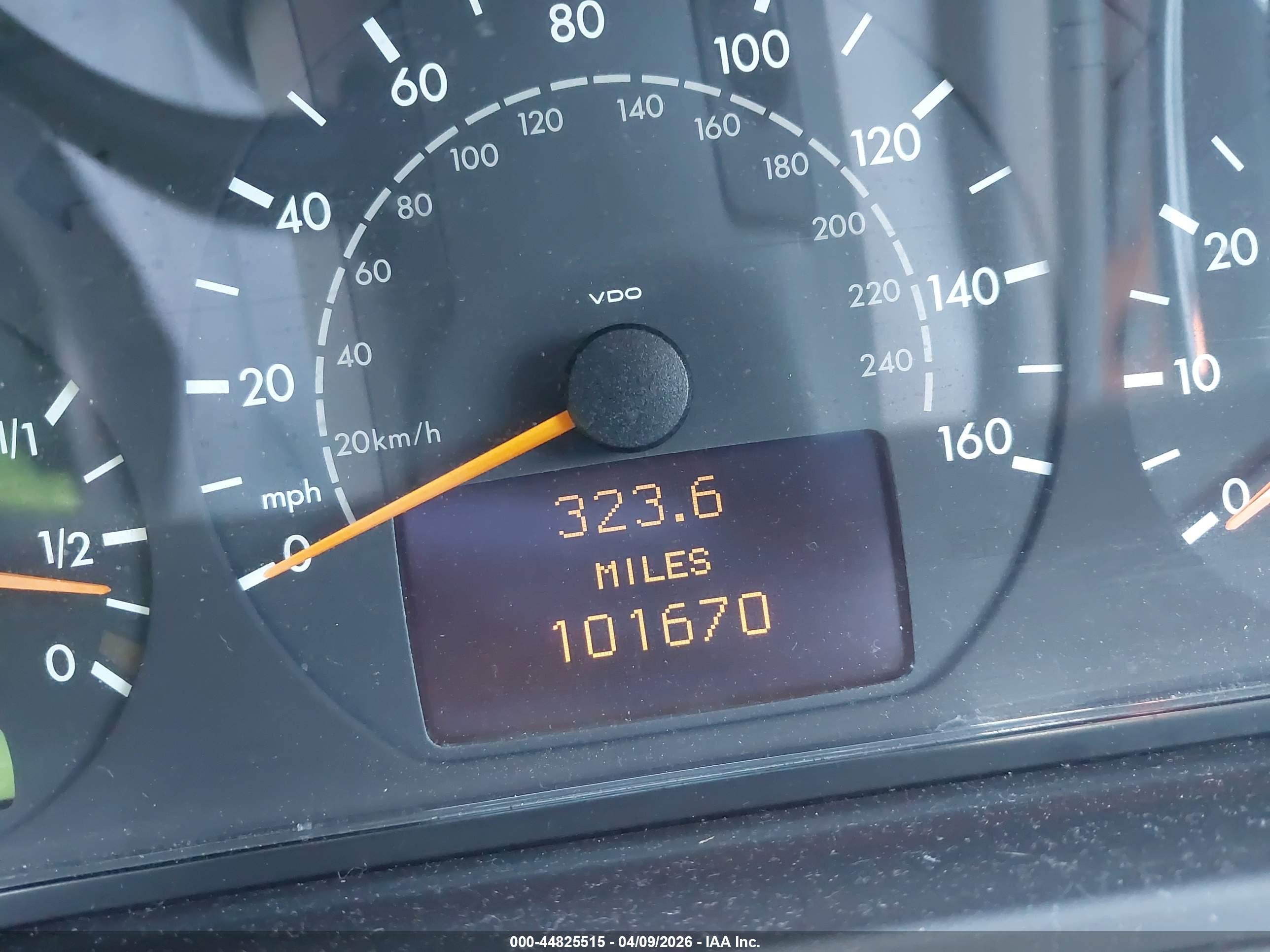MERCEDES-BENZ CLK image 7