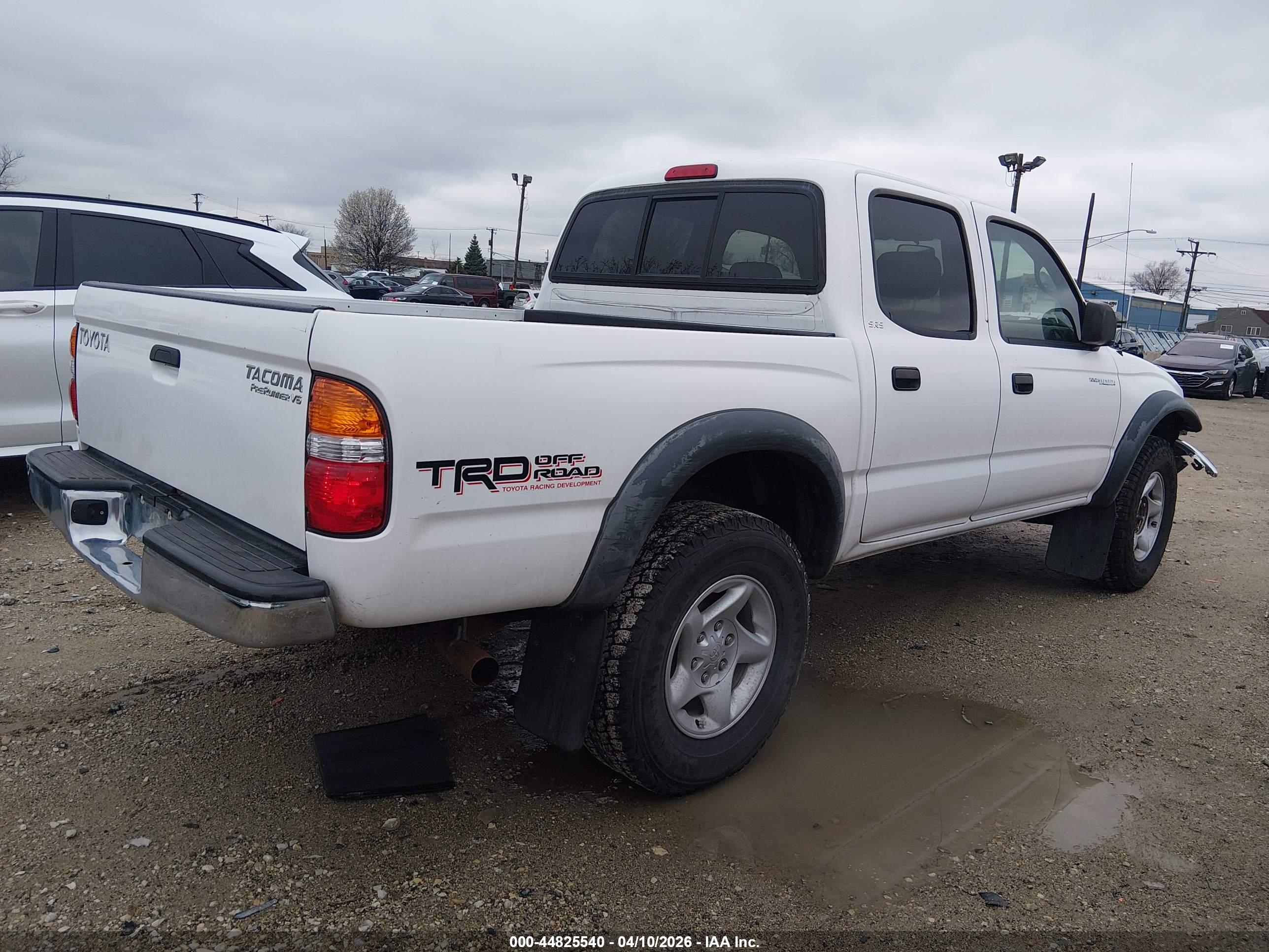 TOYOTA TACOMA image 4