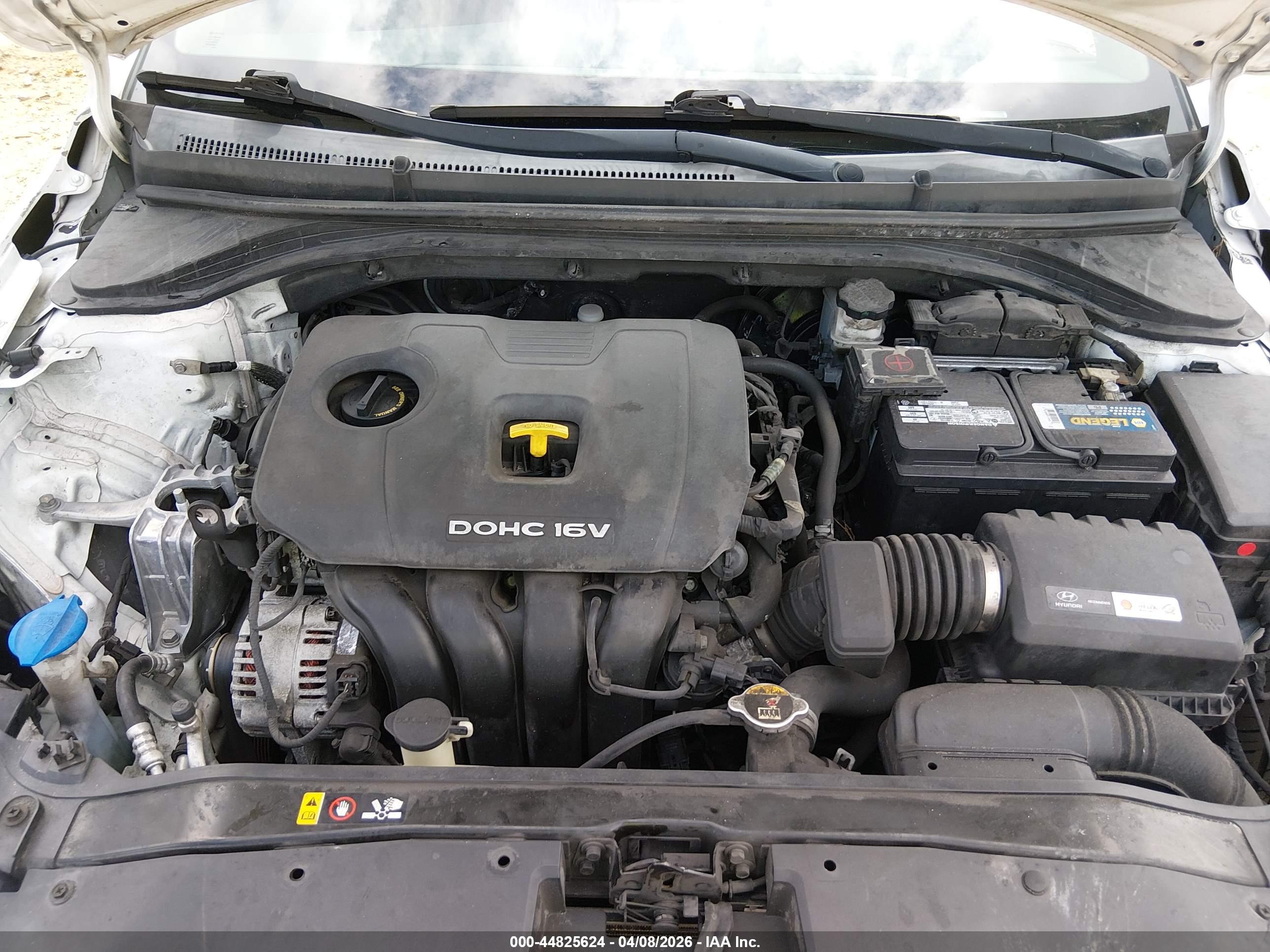 HYUNDAI ELANTRA image 10