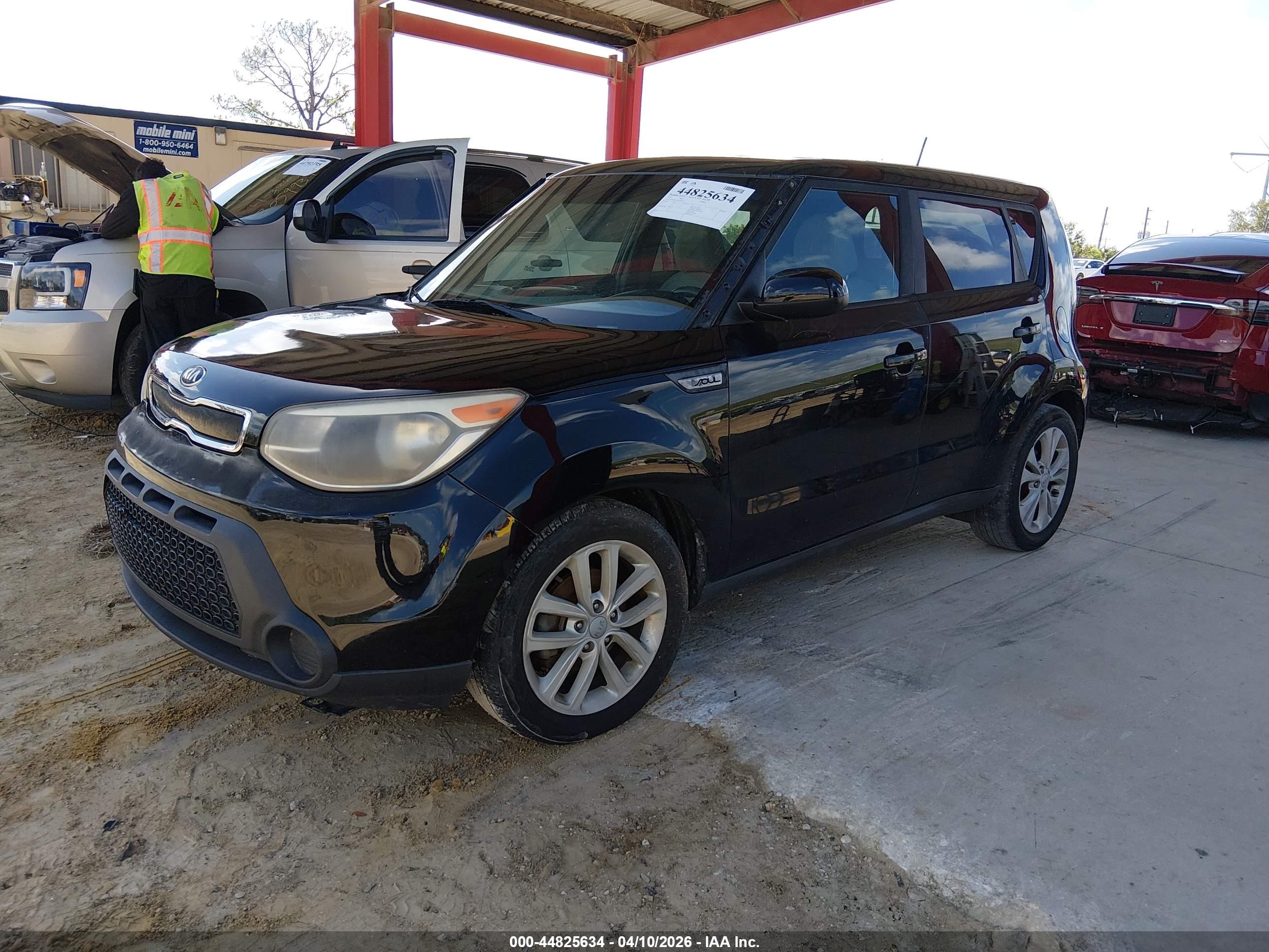 KIA SOUL image 2