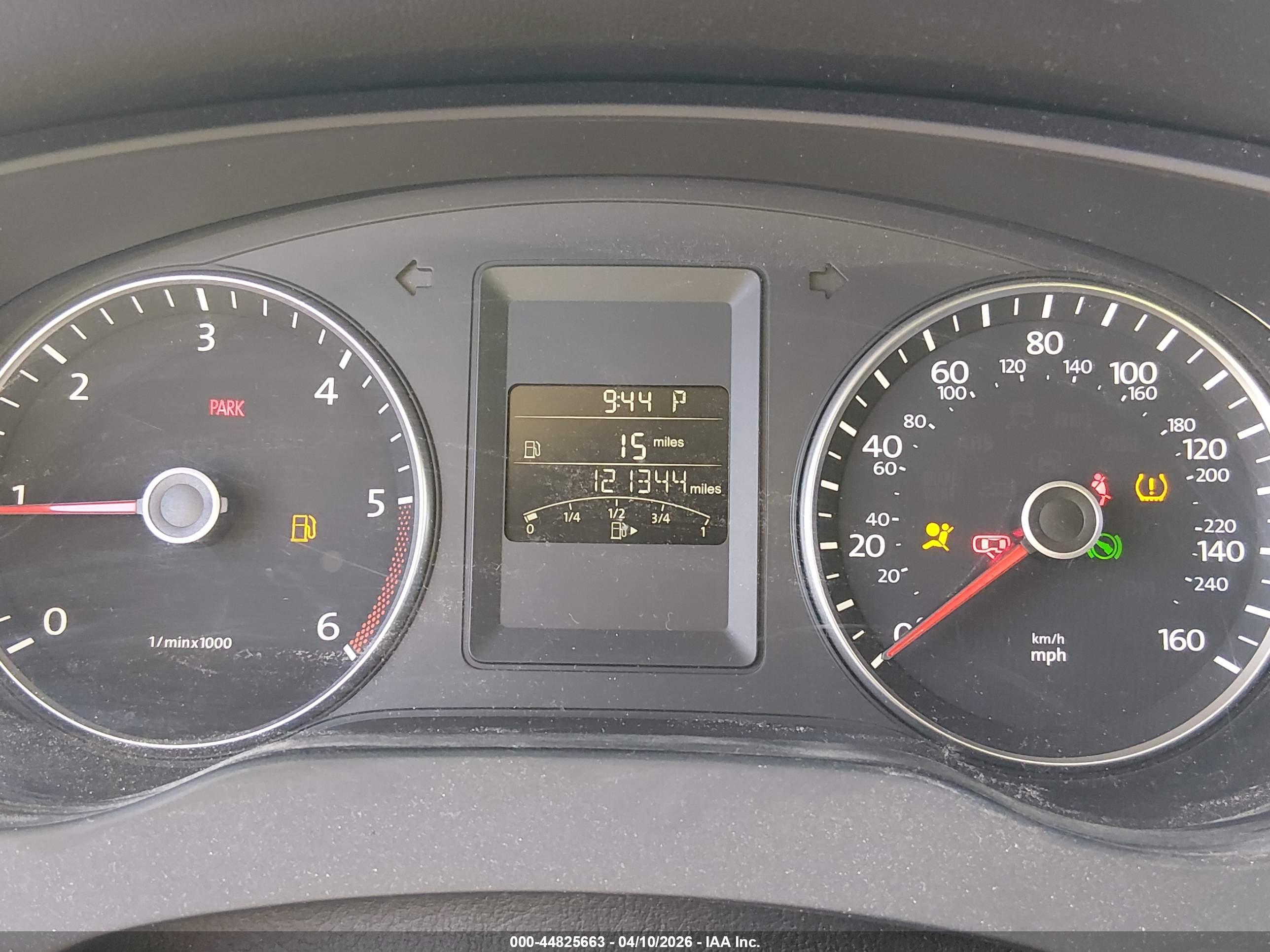VOLKSWAGEN JETTA image 7