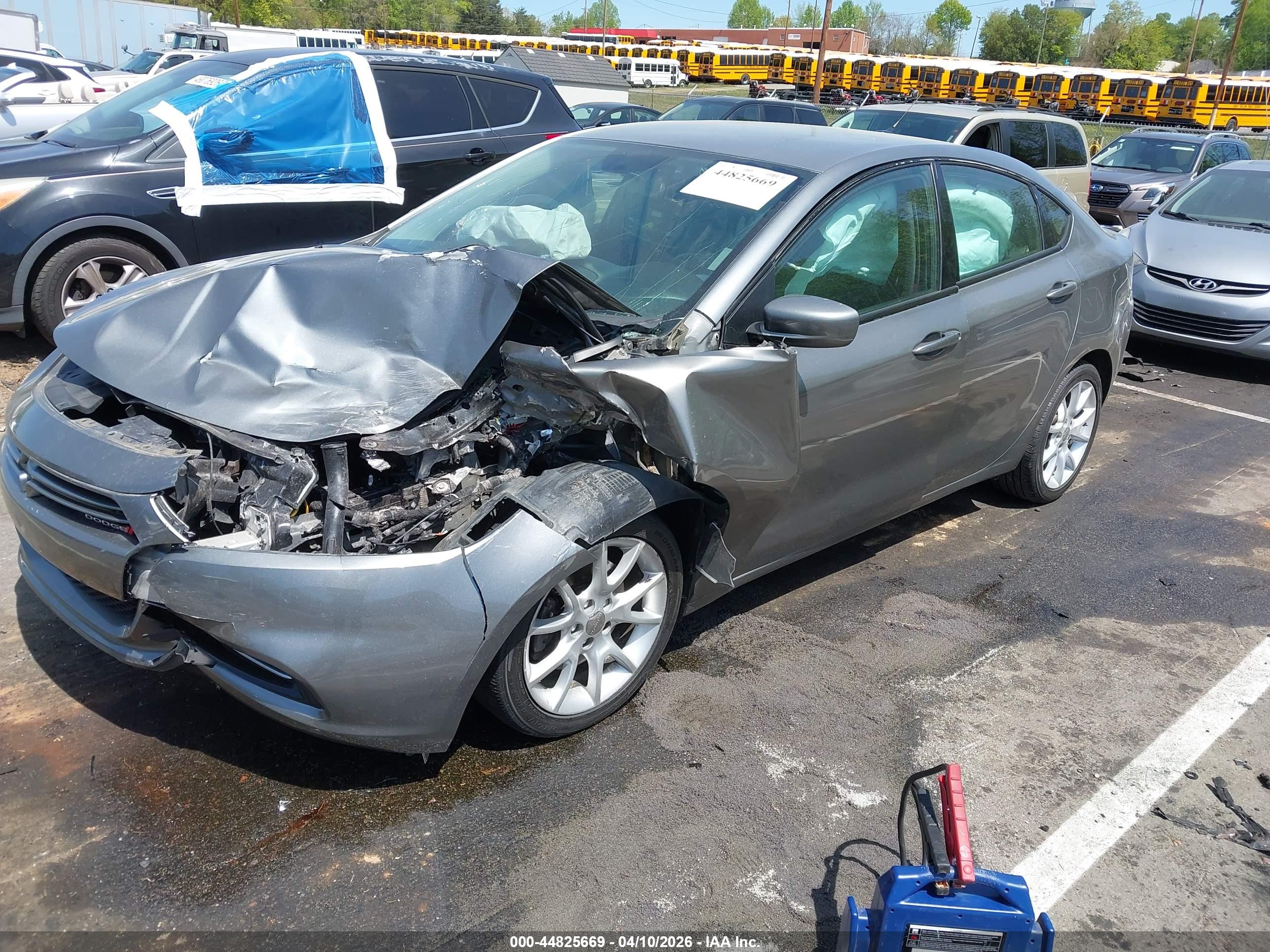 DODGE DART image 2