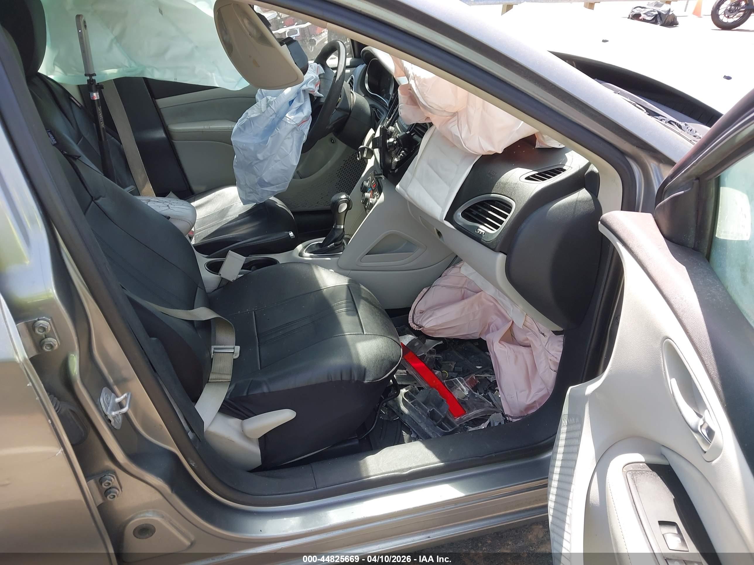 DODGE DART image 5