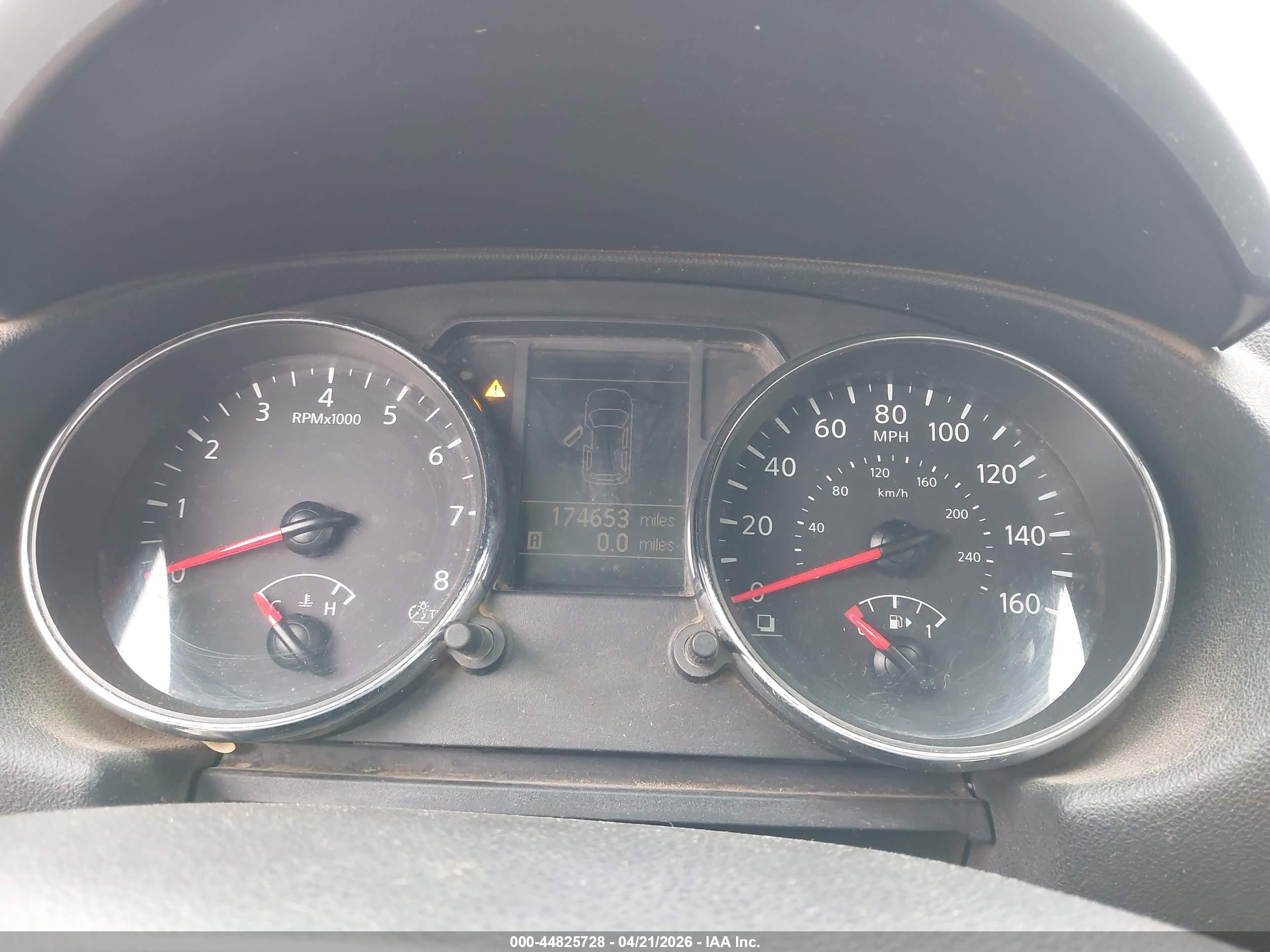 NISSAN ROGUE image 7
