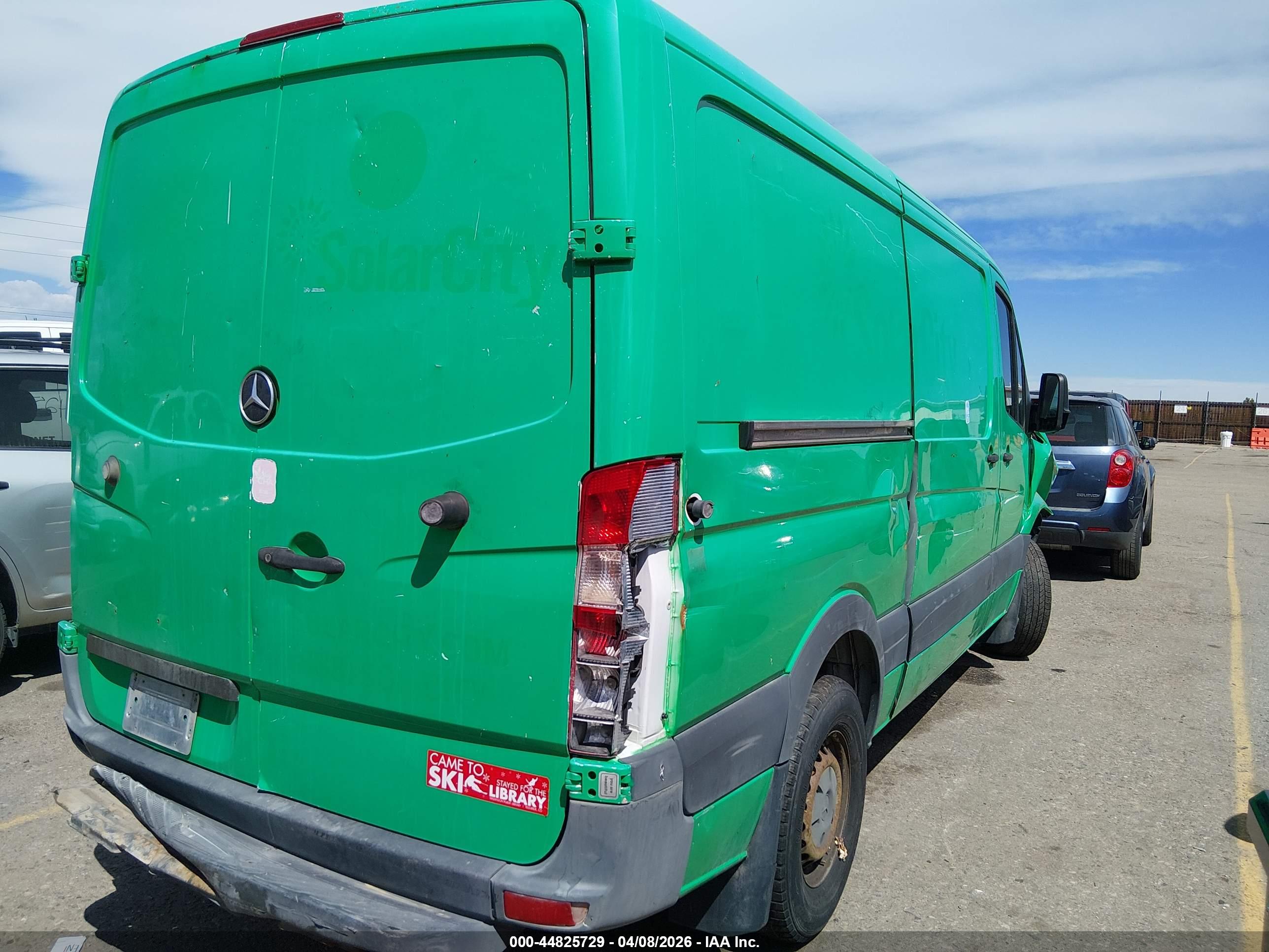 MERCEDES-BENZ SPRINTER image 4