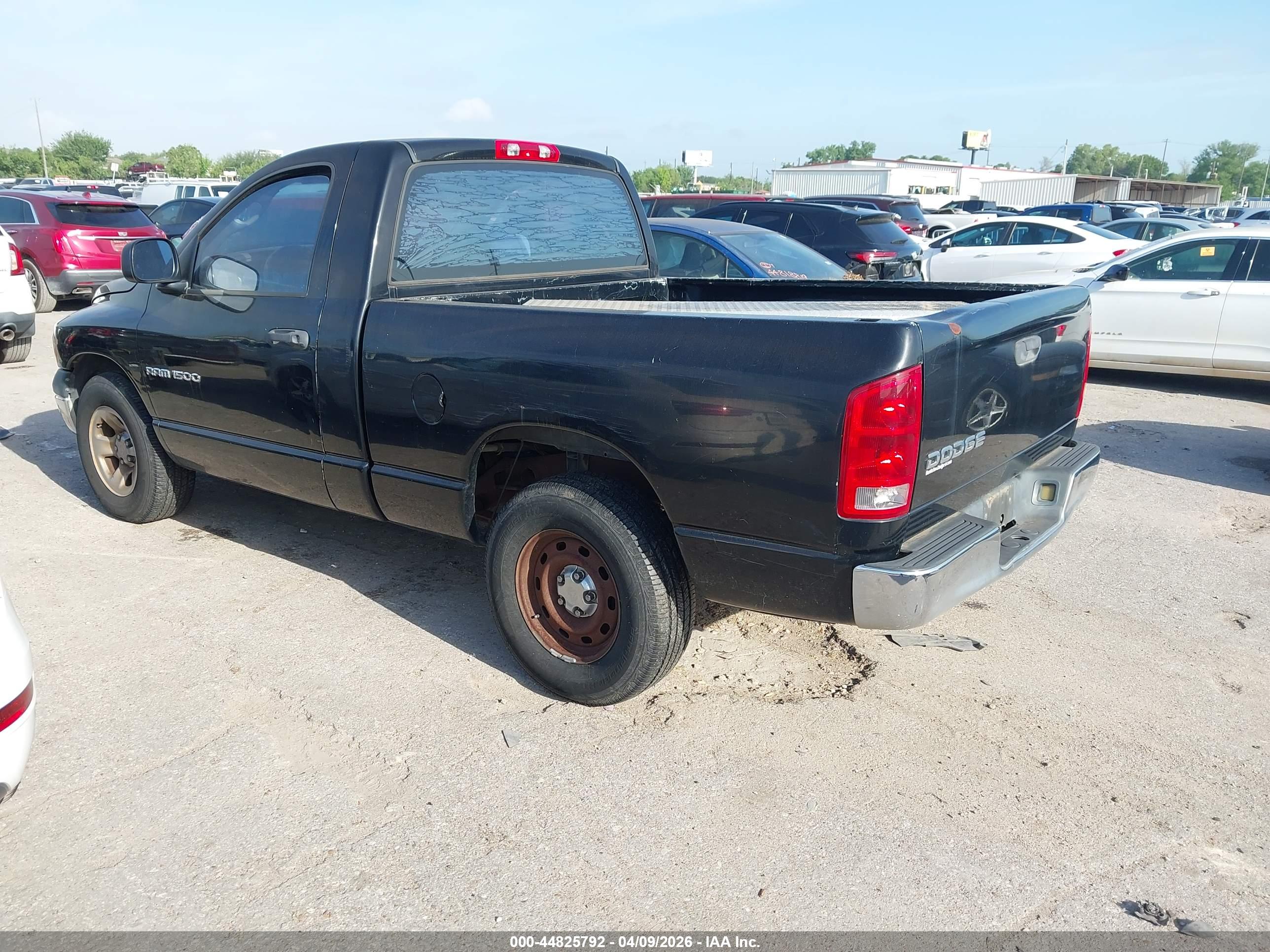DODGE RAM image 3