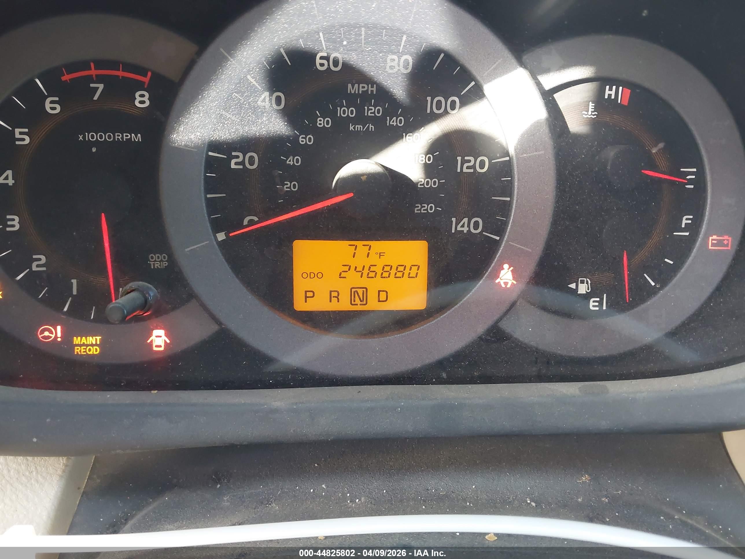 TOYOTA RAV4 image 7