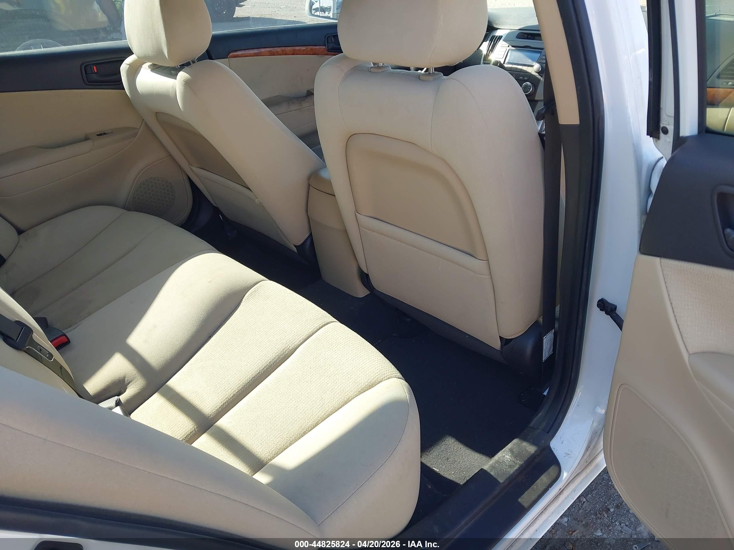 HYUNDAI SONATA image 8