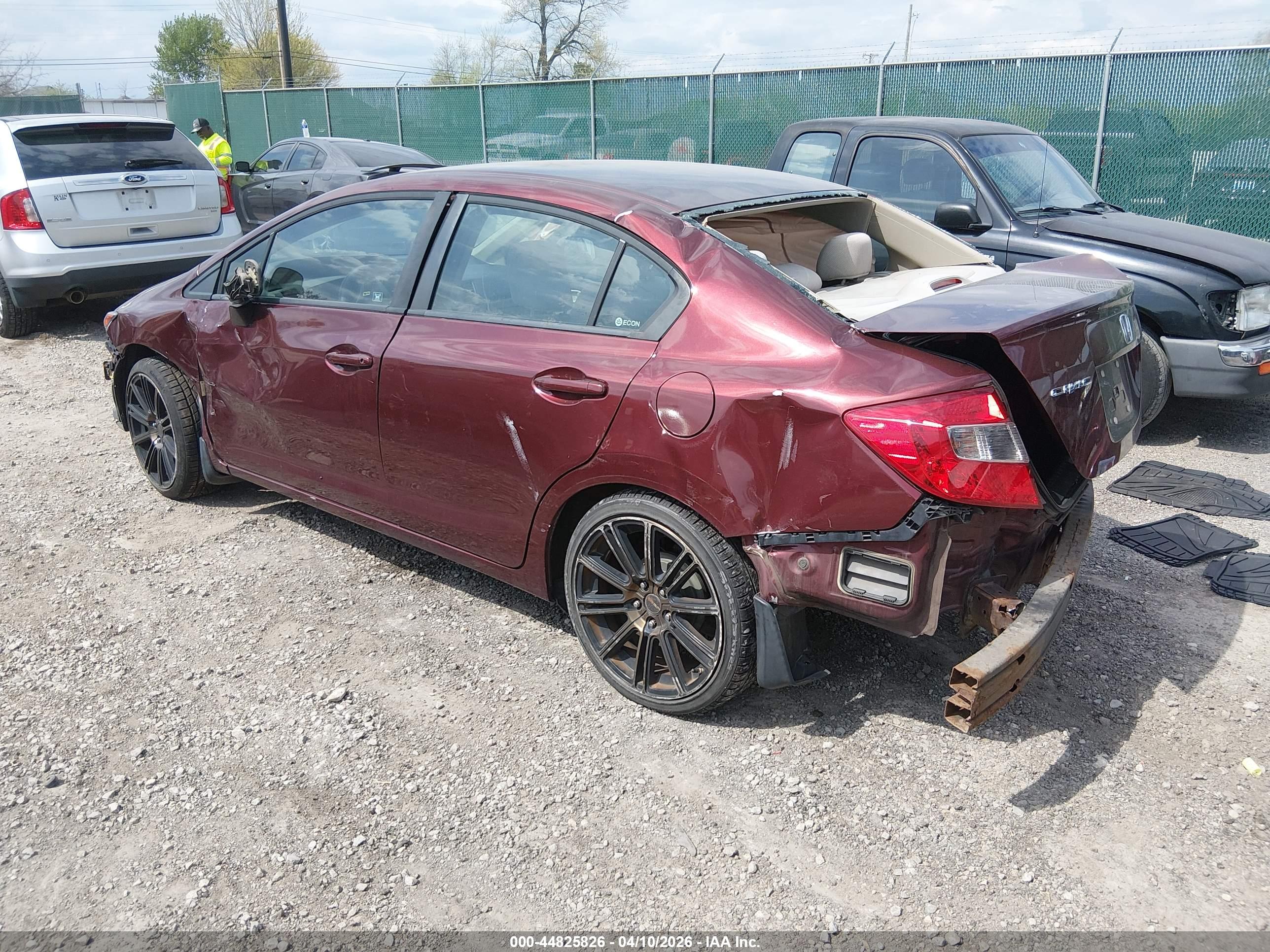 HONDA CIVIC image 3