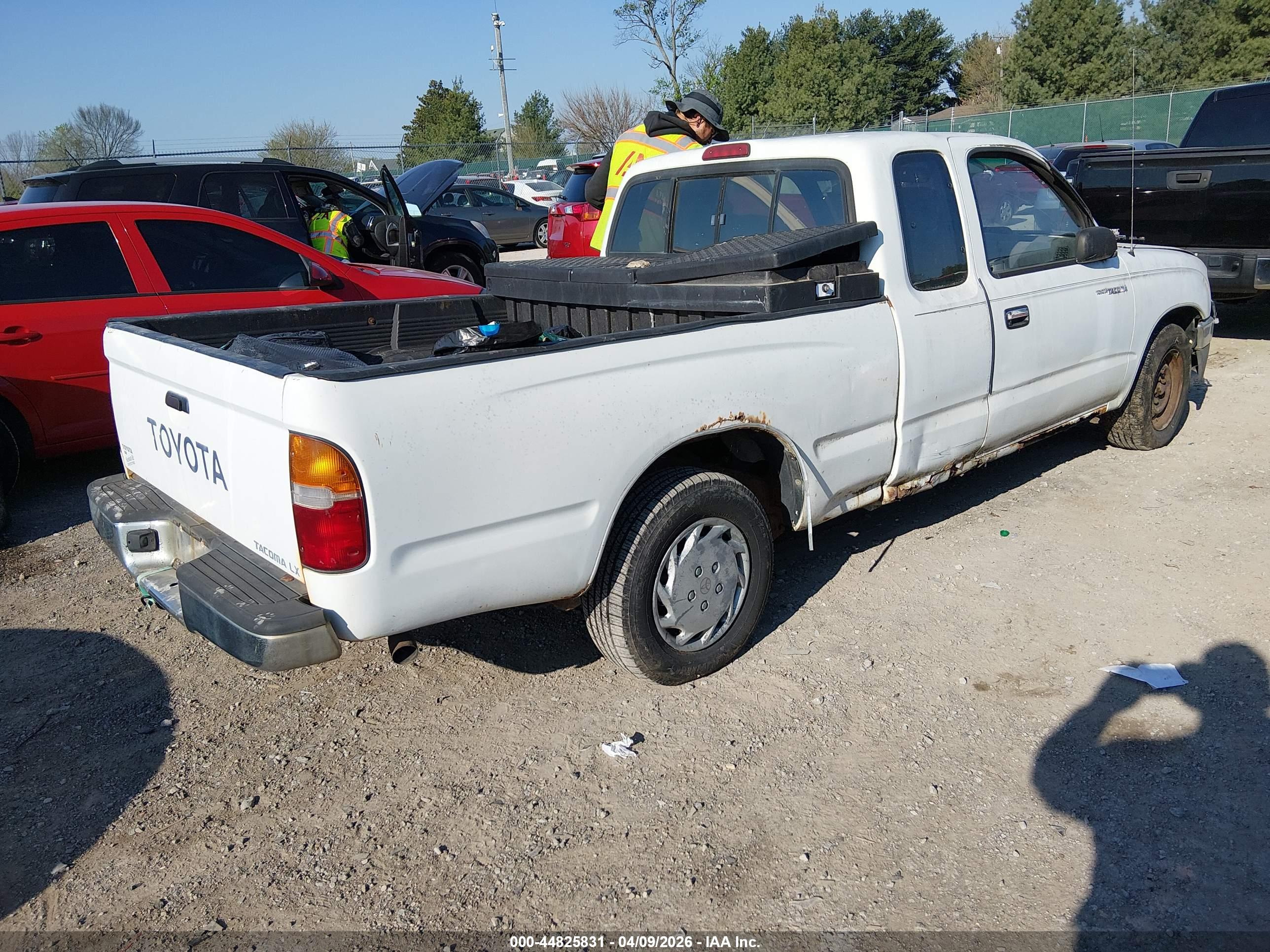 TOYOTA TACOMA image 4