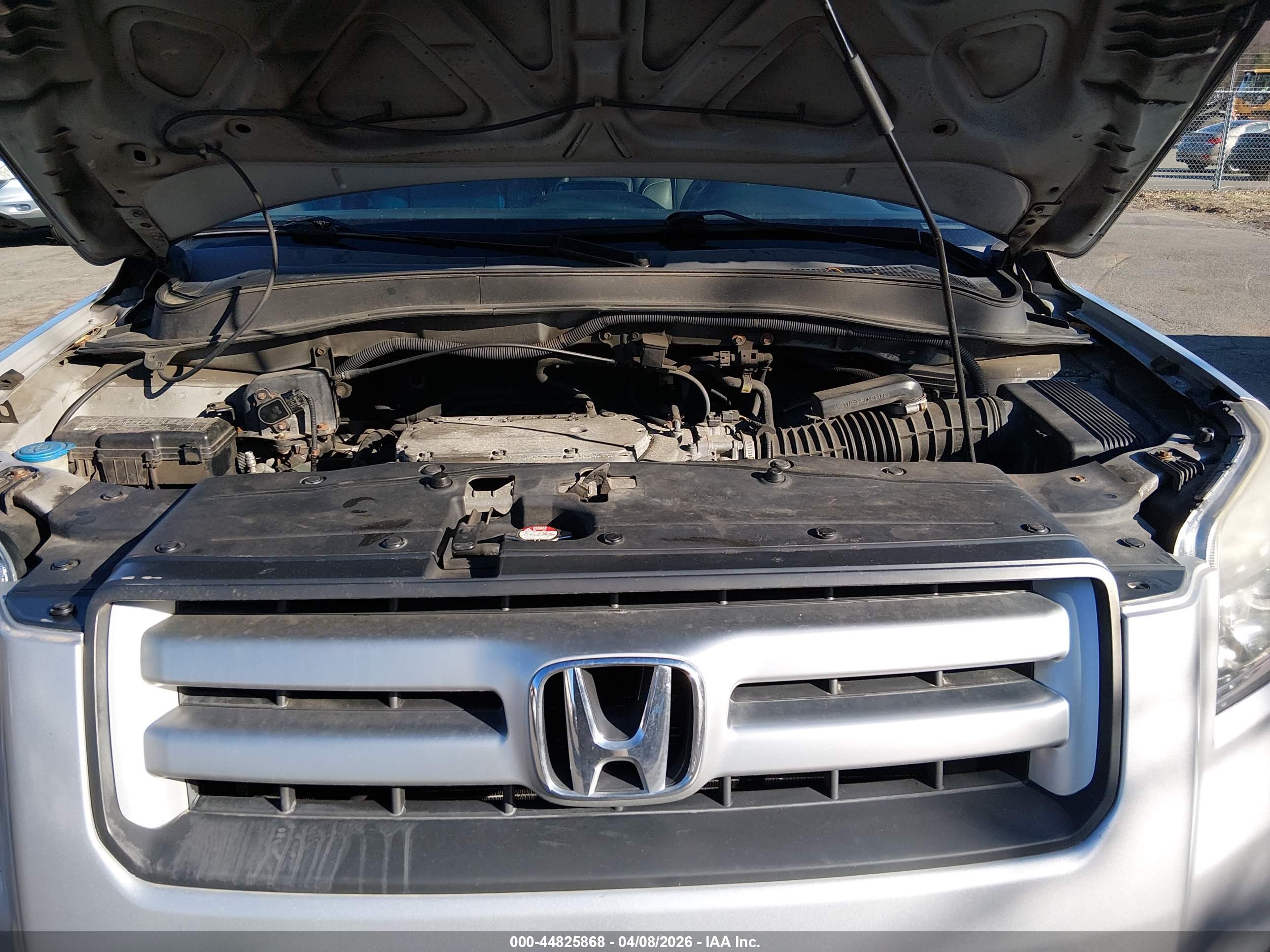 HONDA PILOT image 10