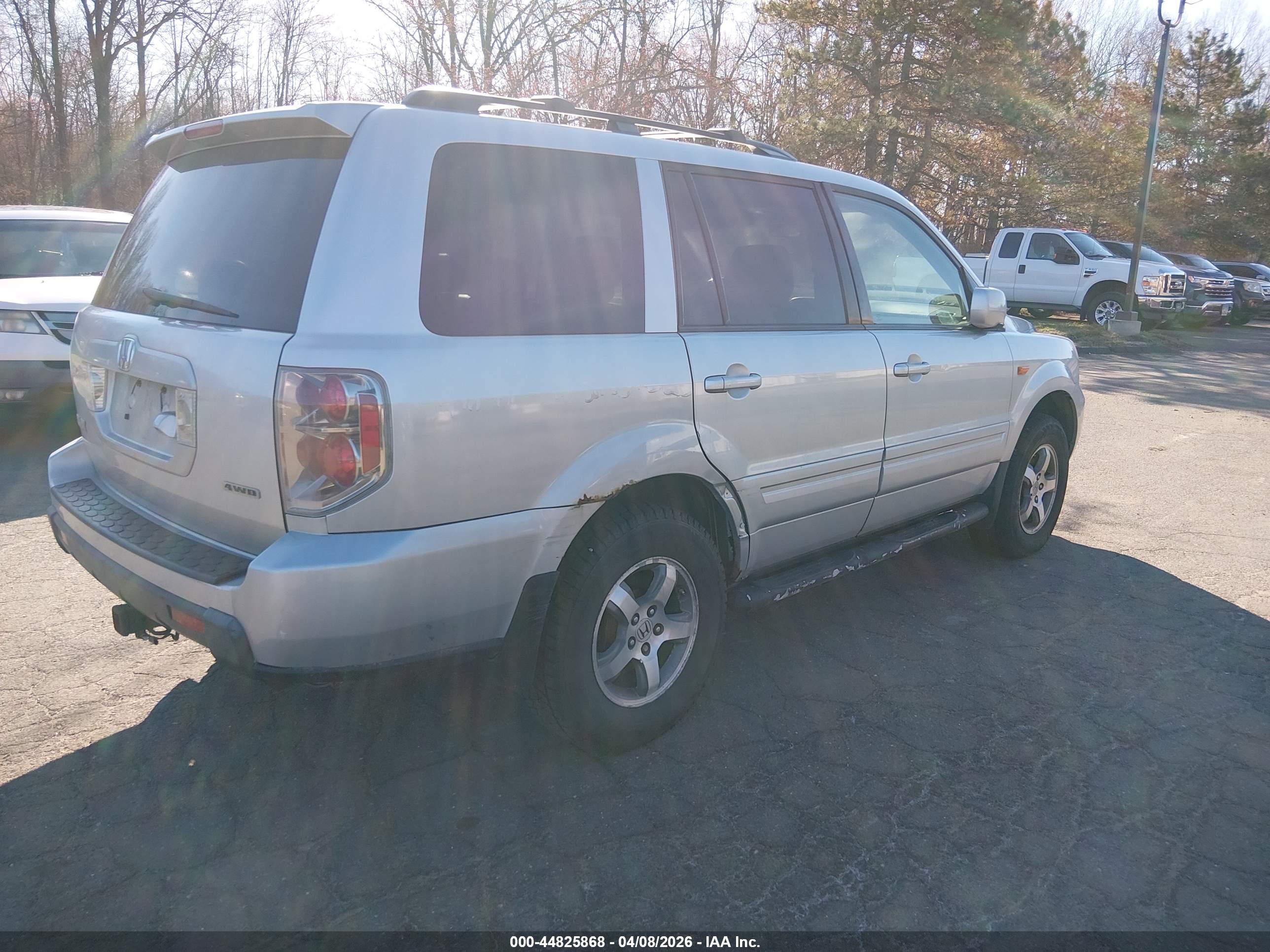 HONDA PILOT image 4