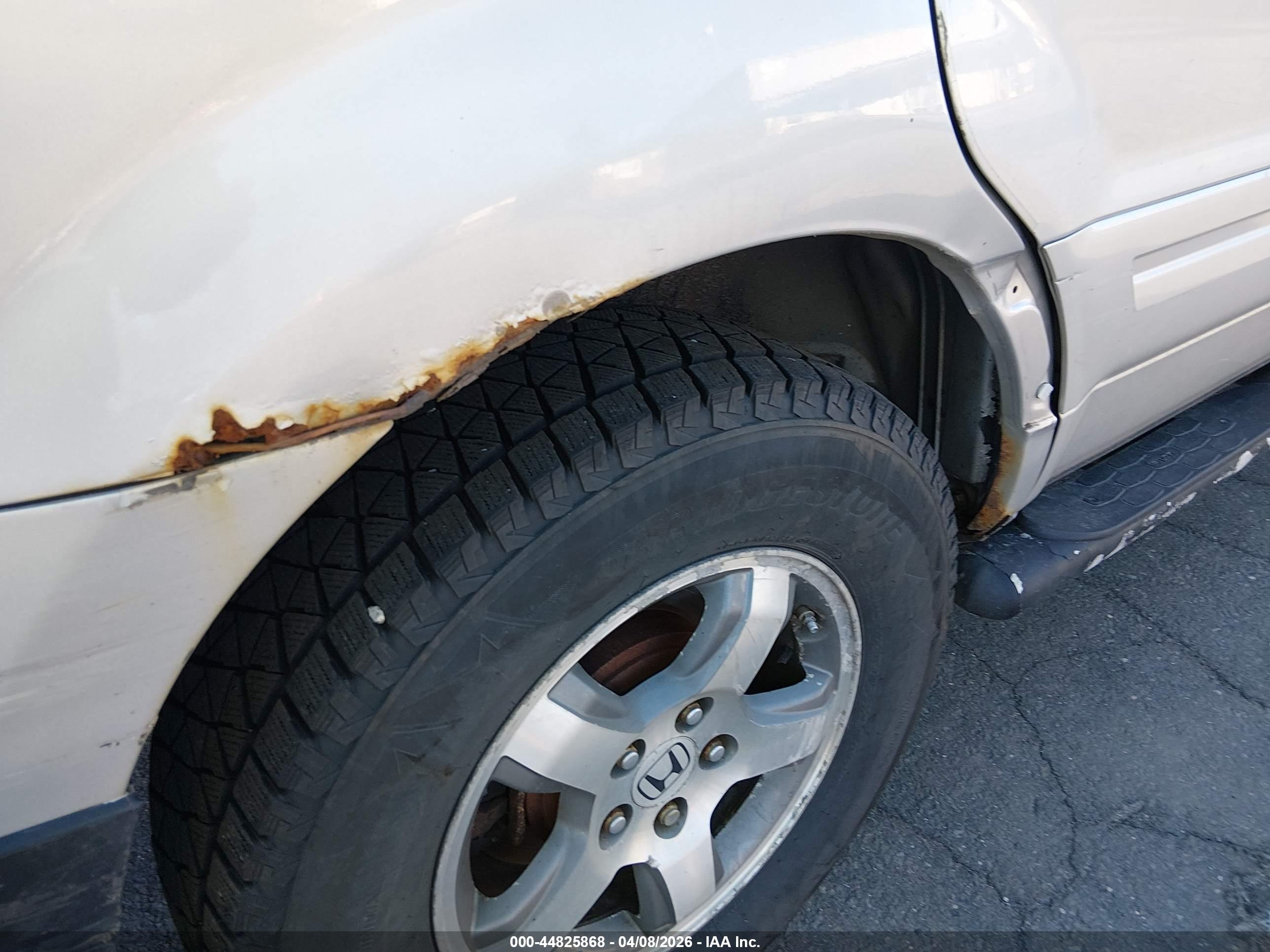 HONDA PILOT image 6