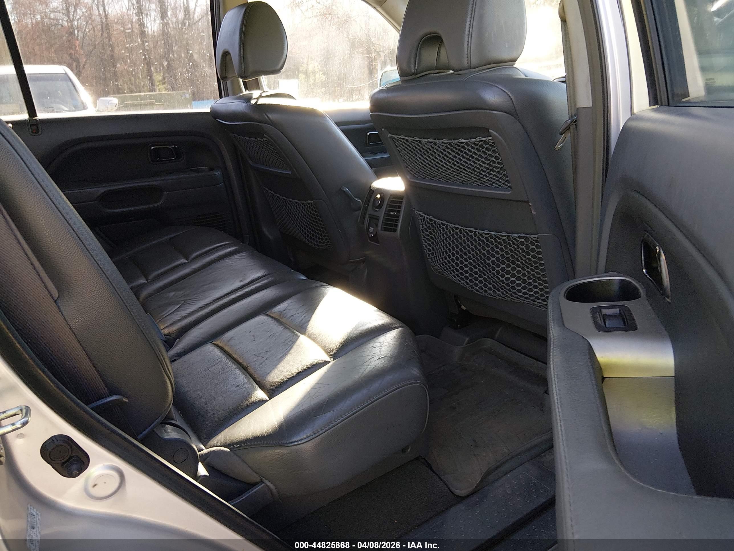 HONDA PILOT image 8