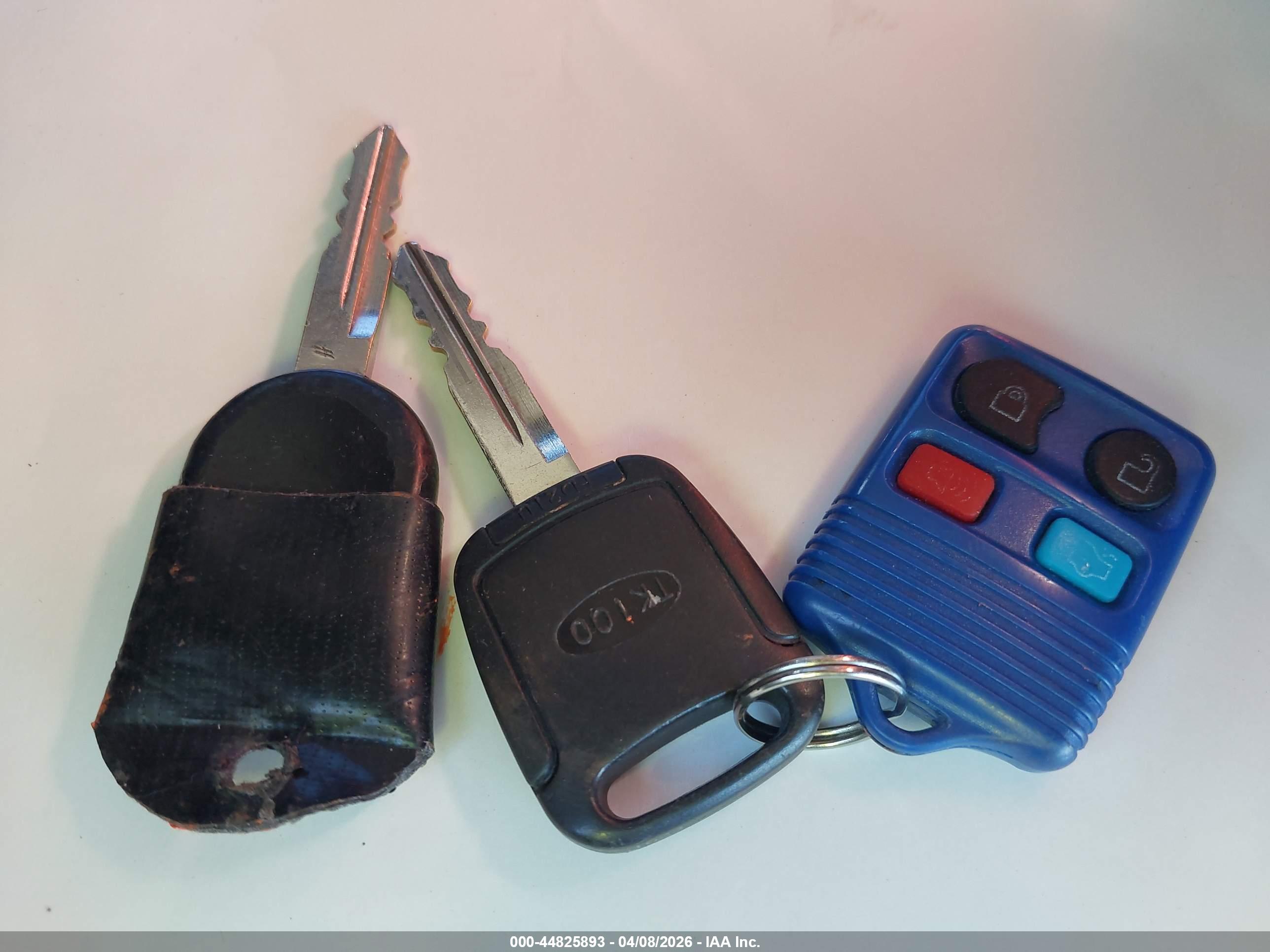 FORD FOCUS image 11