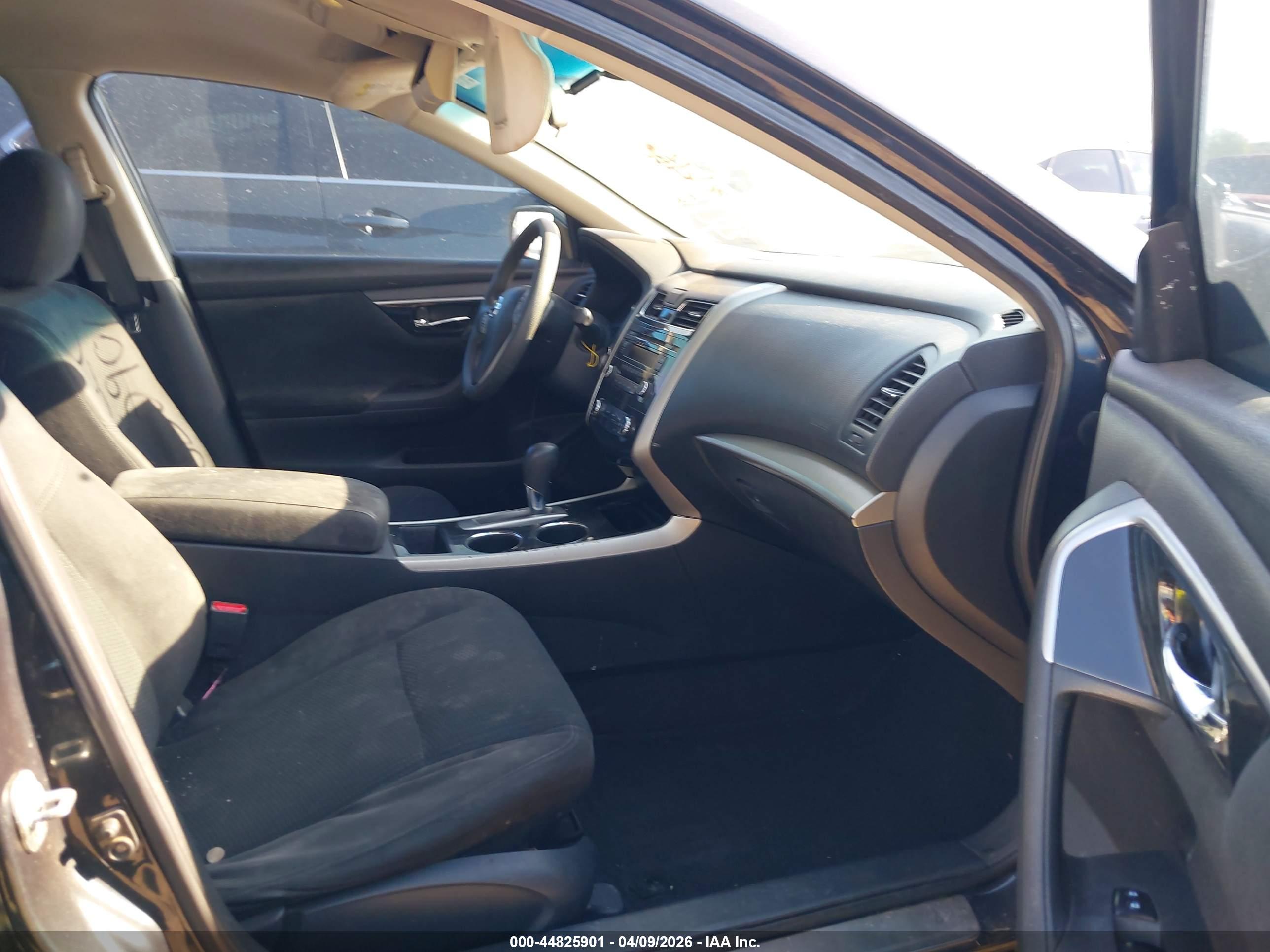 NISSAN ALTIMA image 5