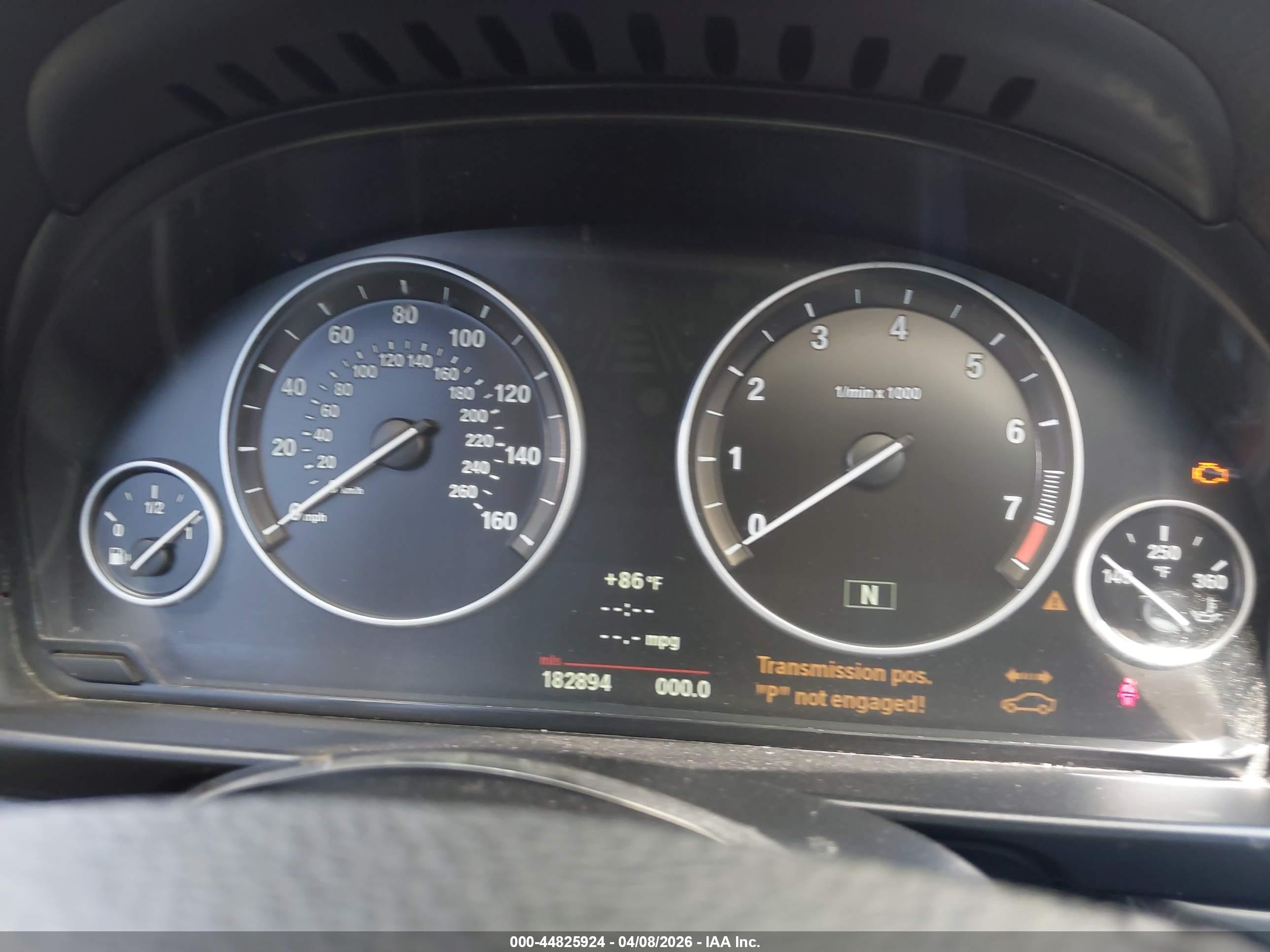 BMW 528I image 7