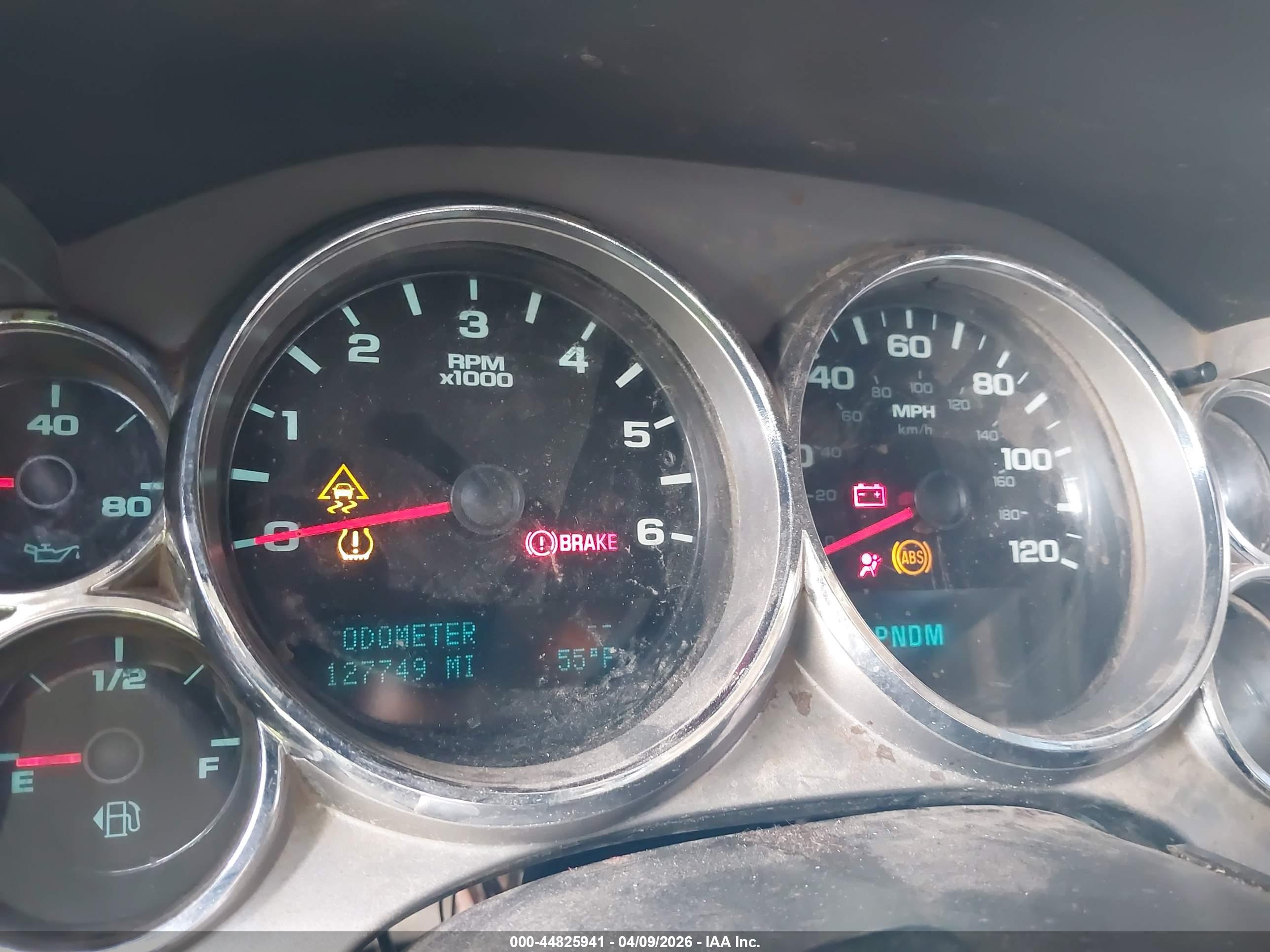 CHEVROLET SILVERADO image 7