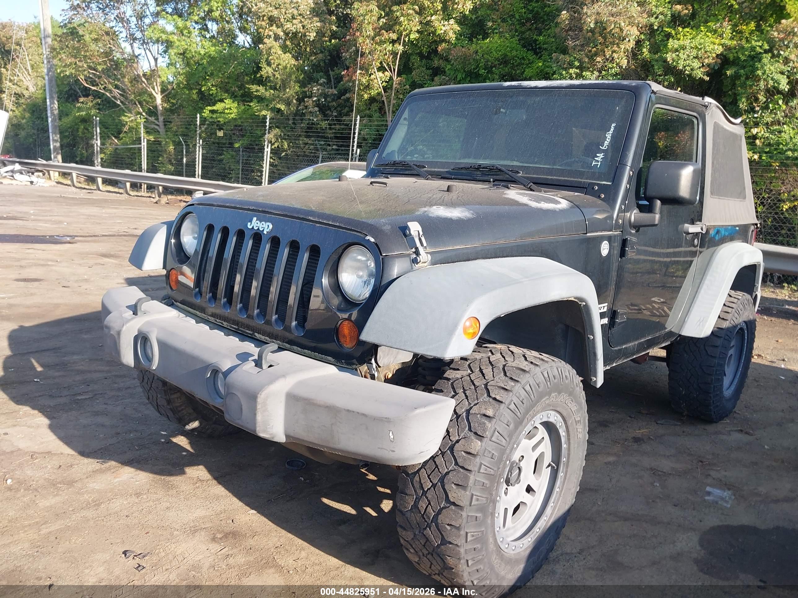 JEEP WRANGLER image 2