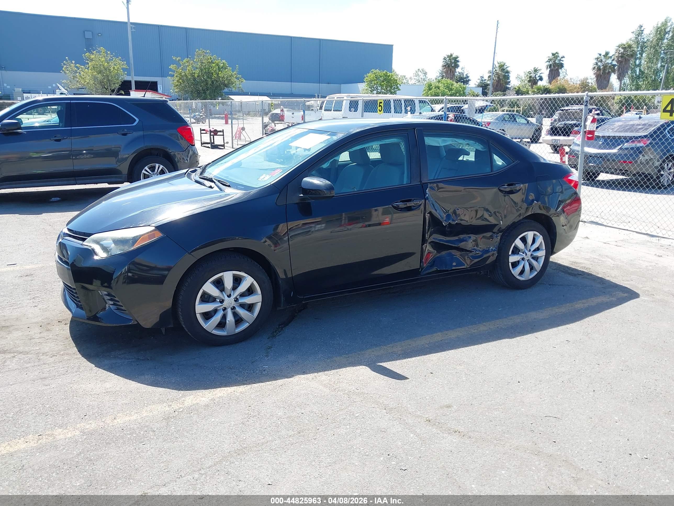 TOYOTA COROLLA image 6