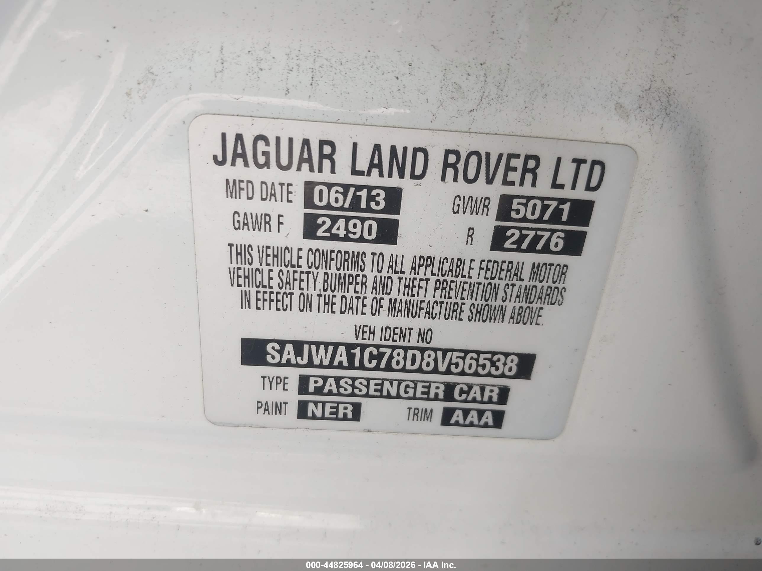 JAGUAR XJ image 9