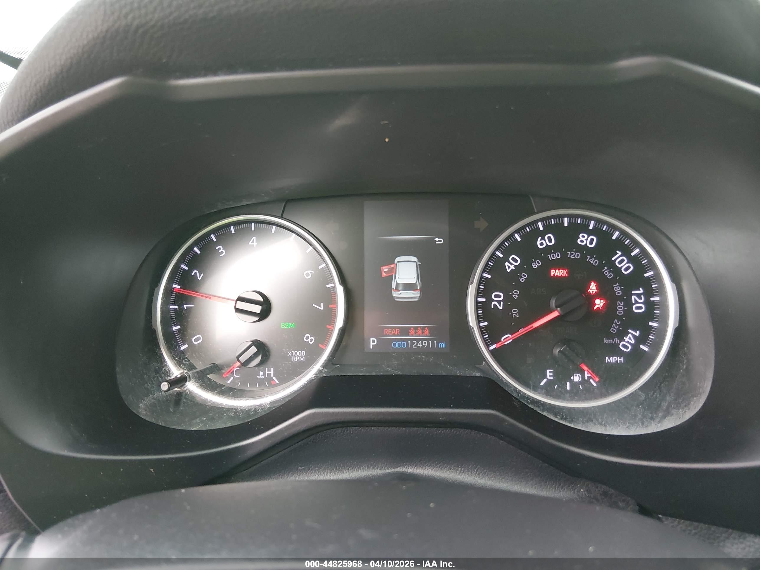 TOYOTA RAV4 image 7