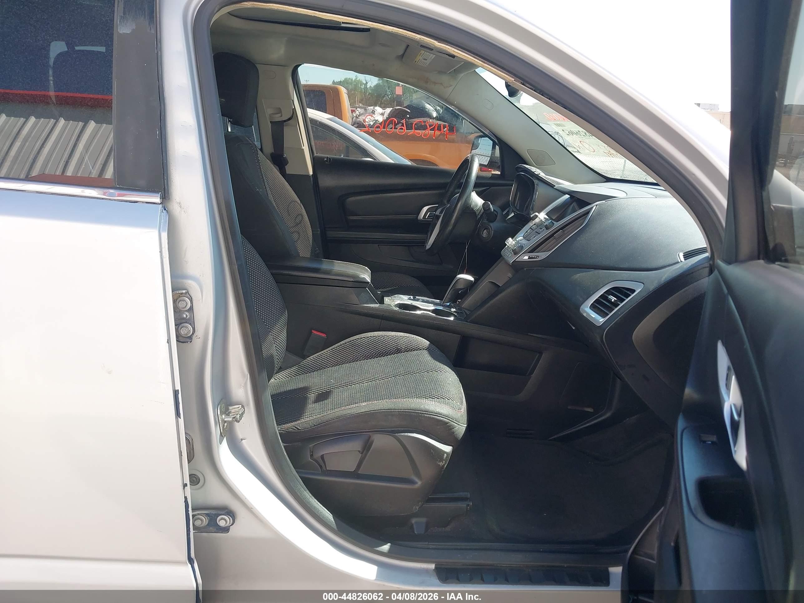GMC TERRAIN image 5