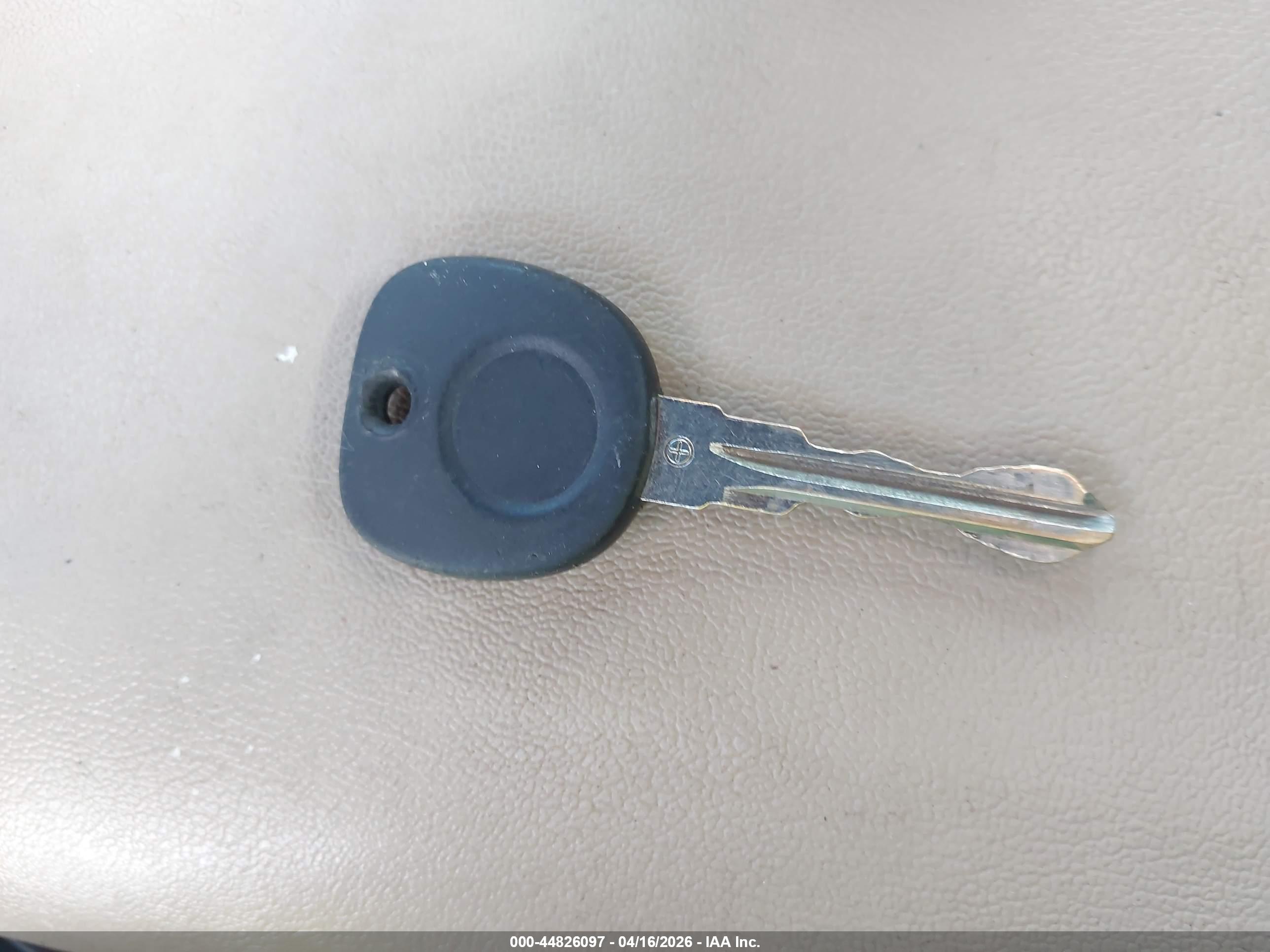 PONTIAC SOLSTICE image 11