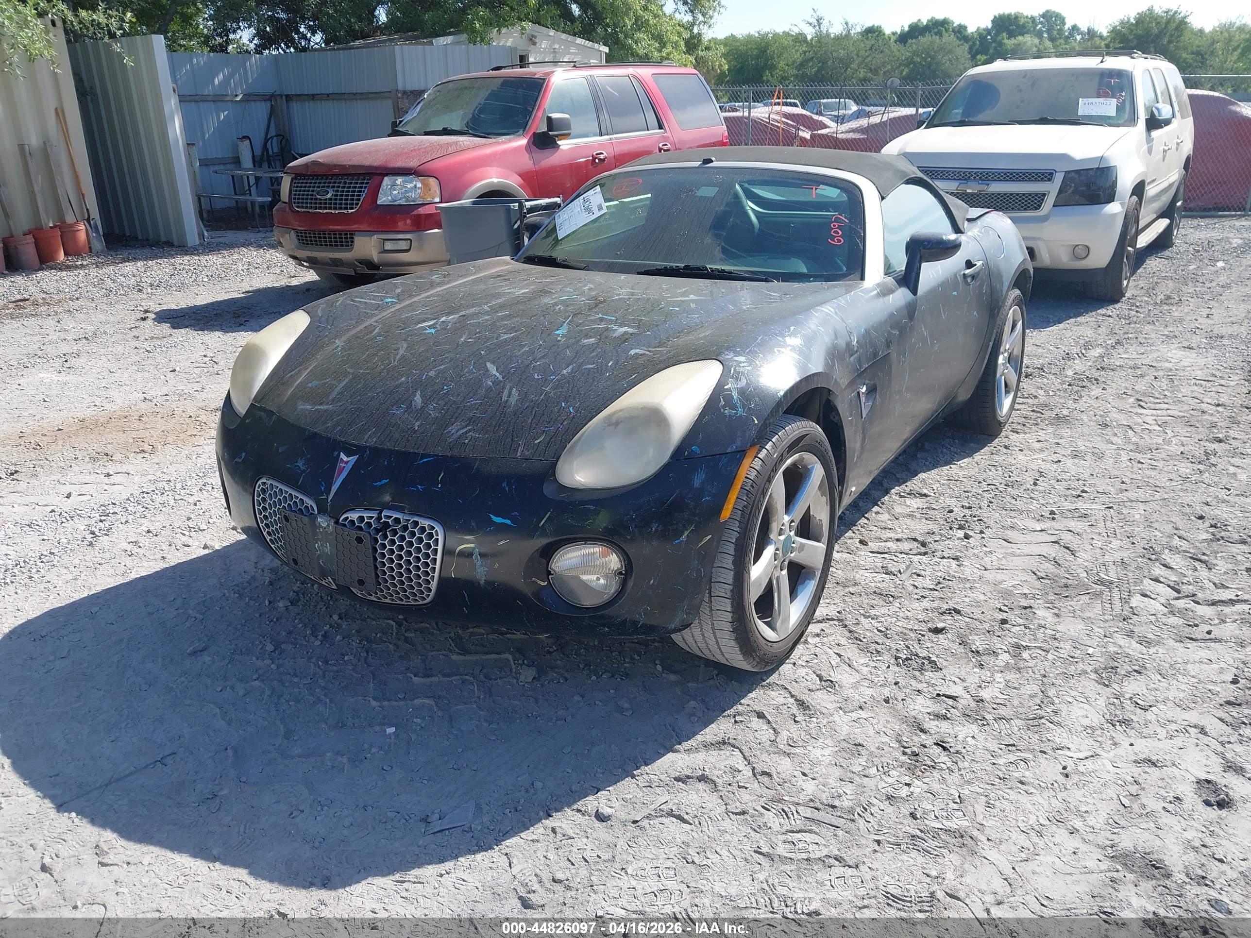 PONTIAC SOLSTICE image 2