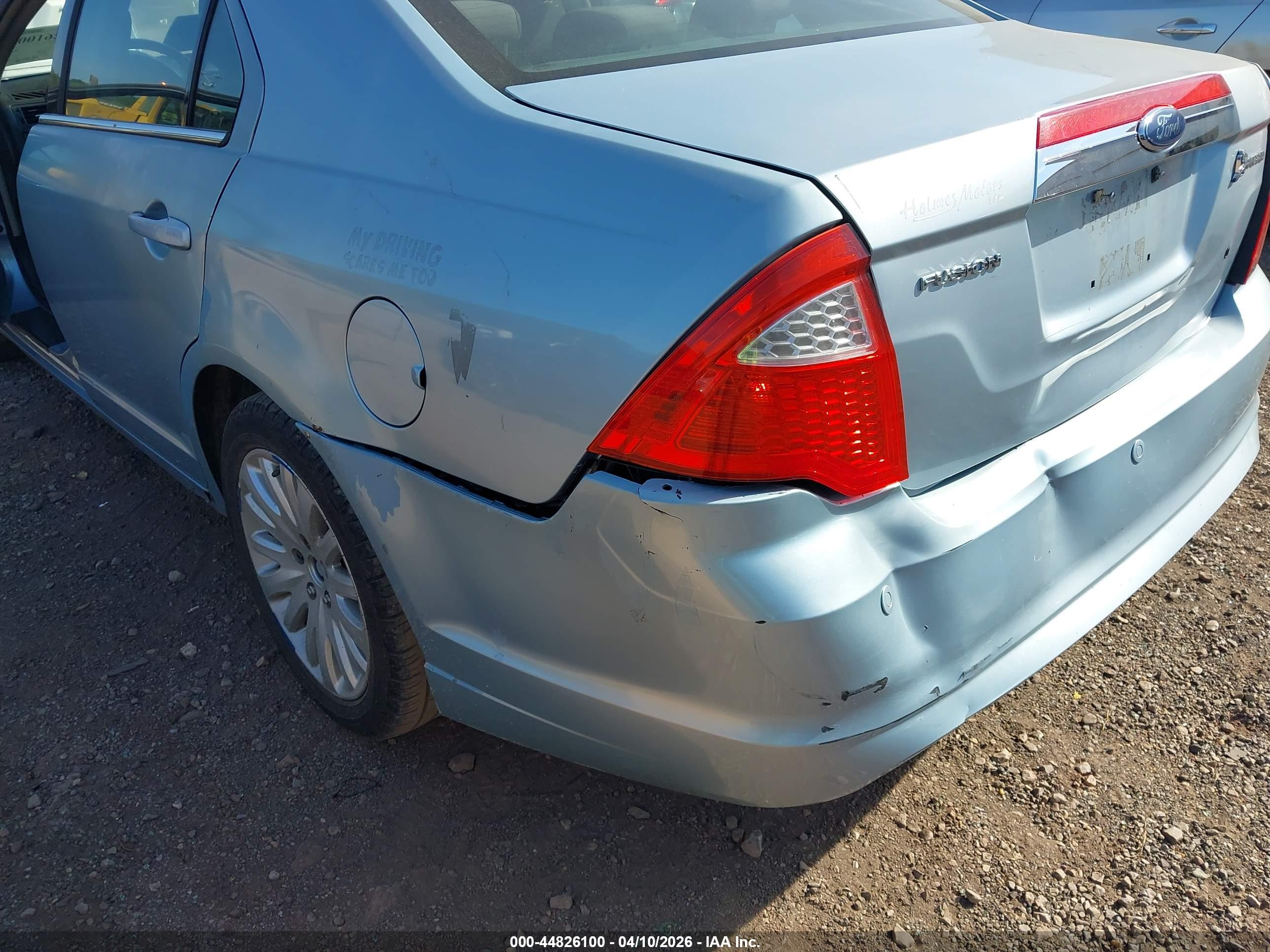 FORD FUSION image 6