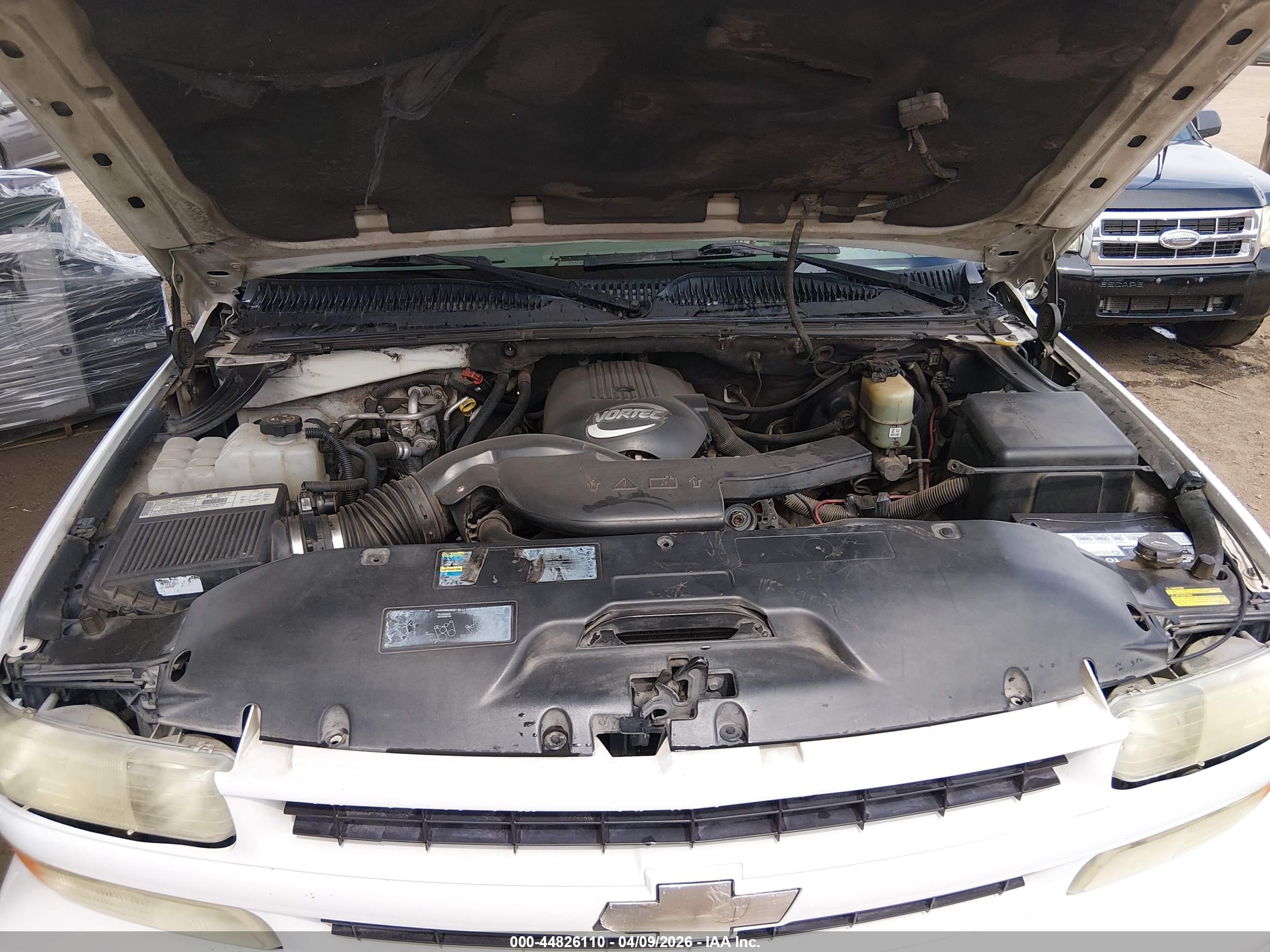 CHEVROLET TAHOE image 10