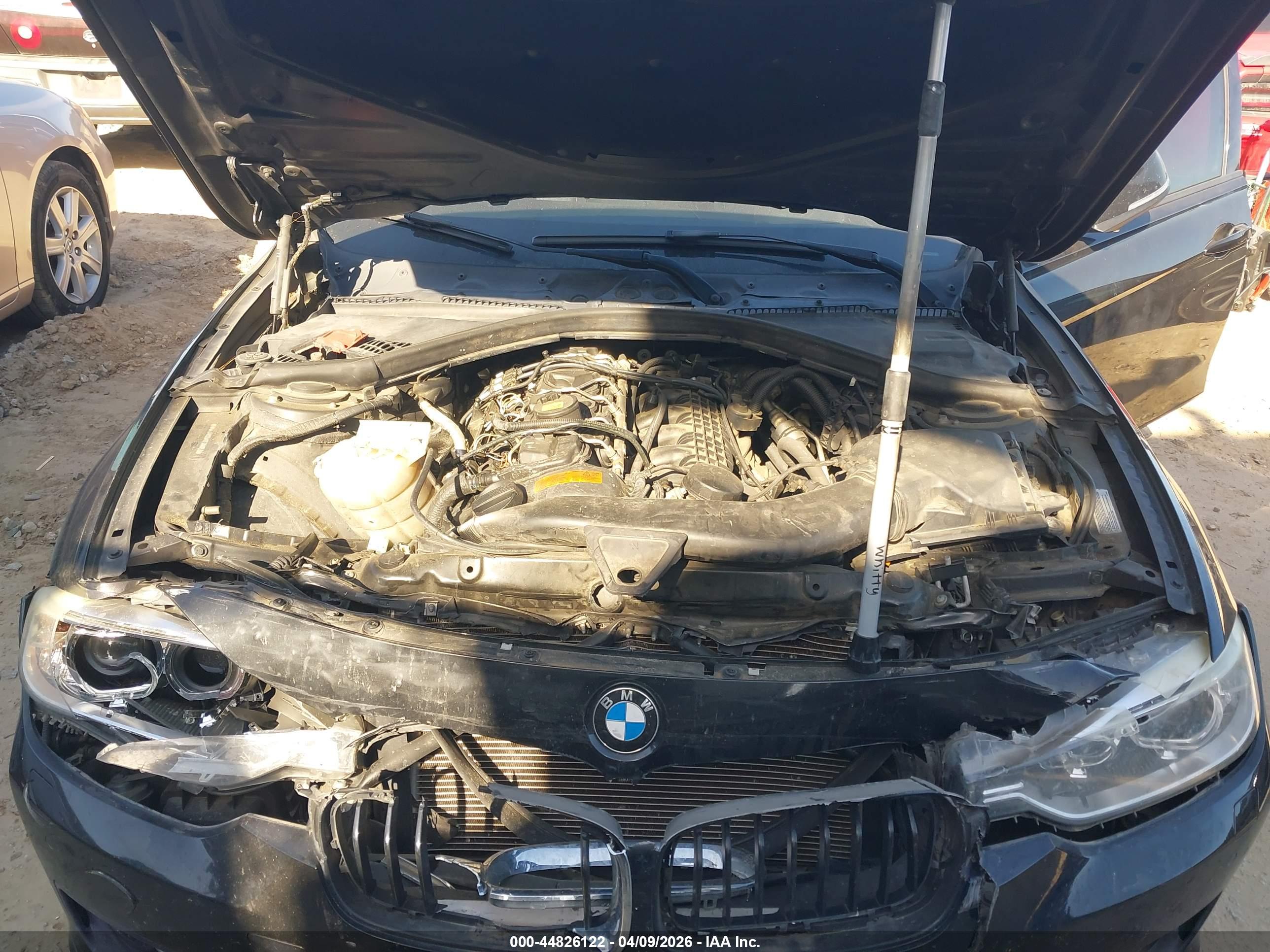 BMW 335I image 10