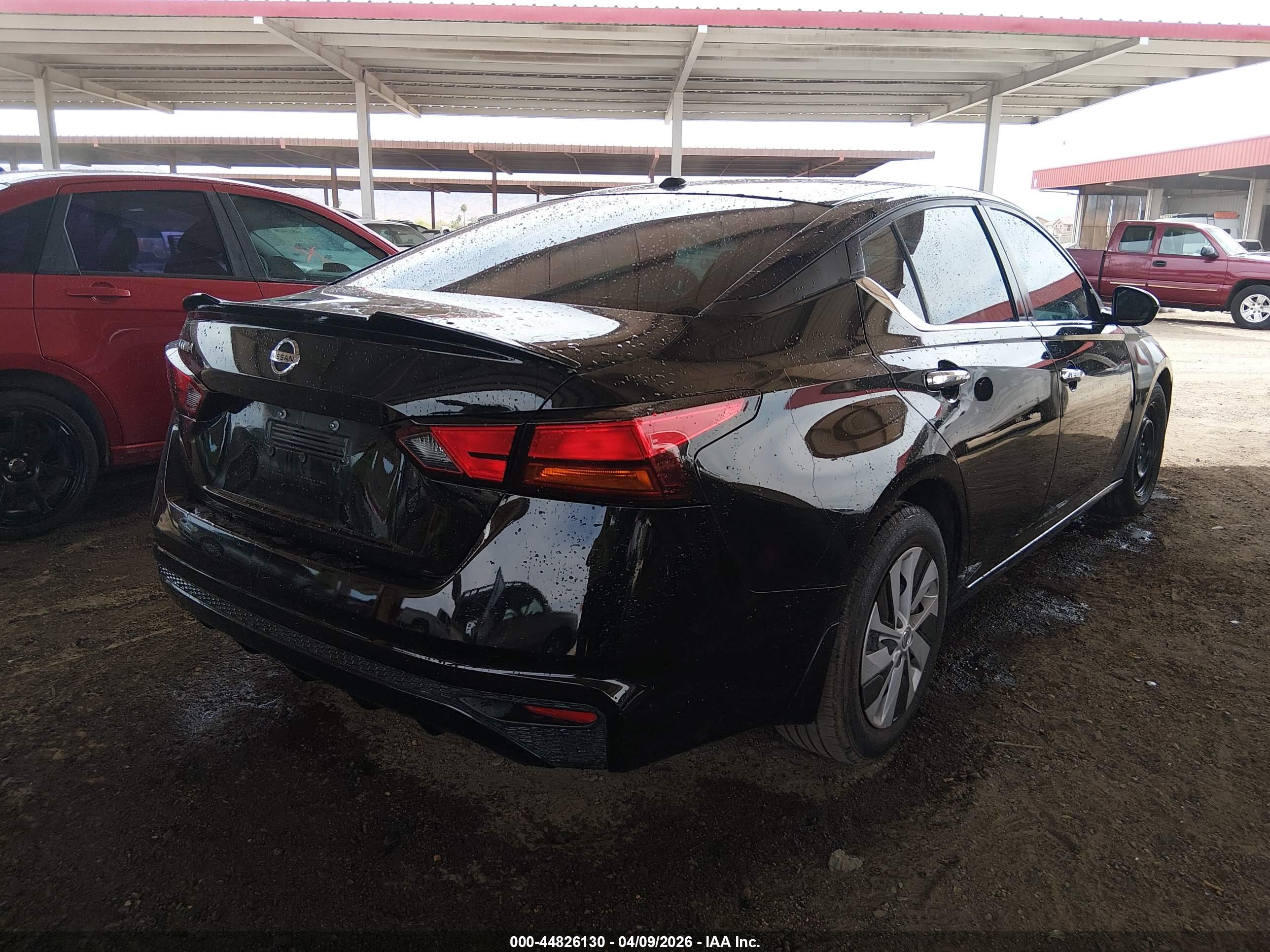 NISSAN ALTIMA image 4