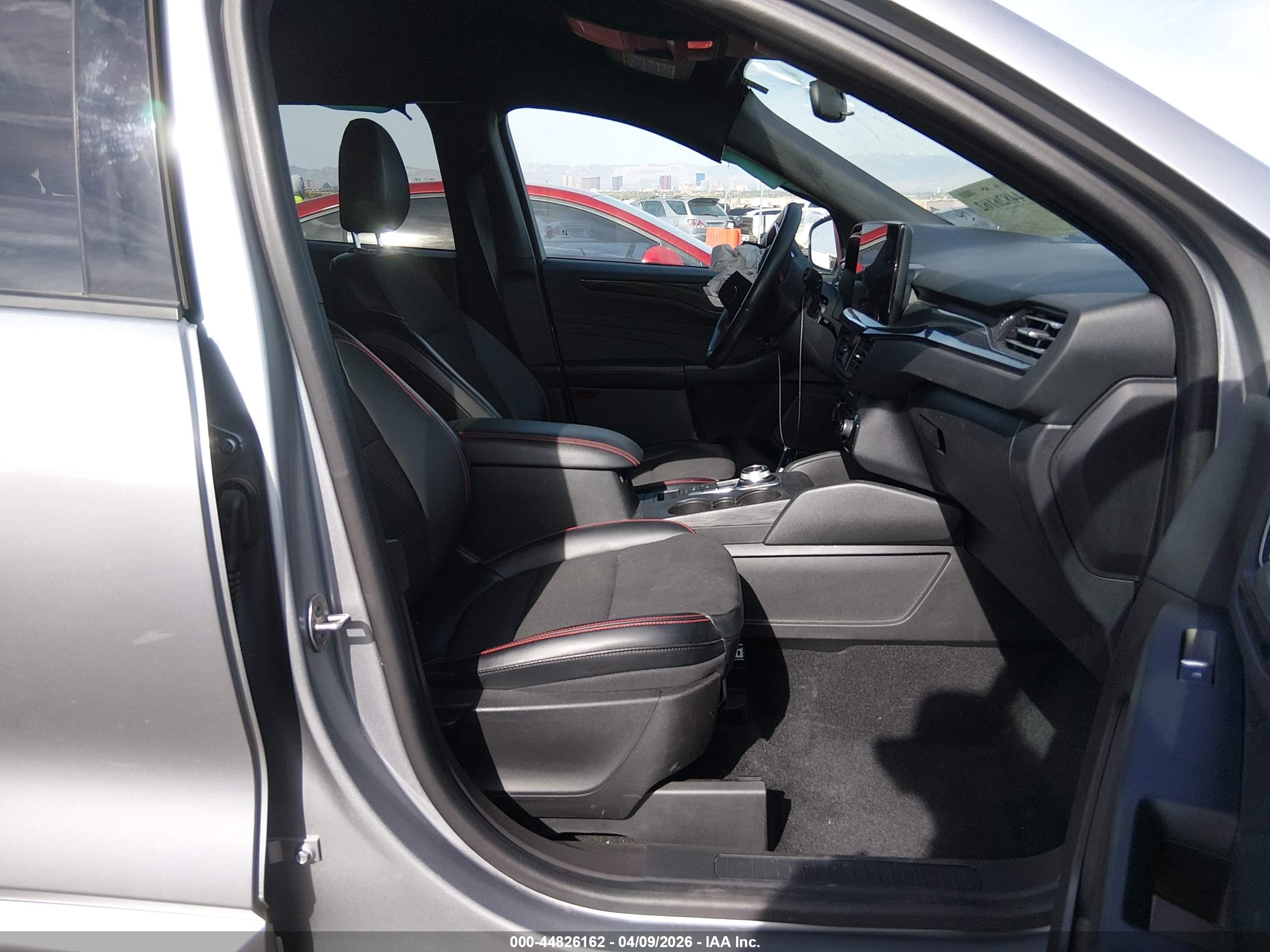 FORD ESCAPE image 5