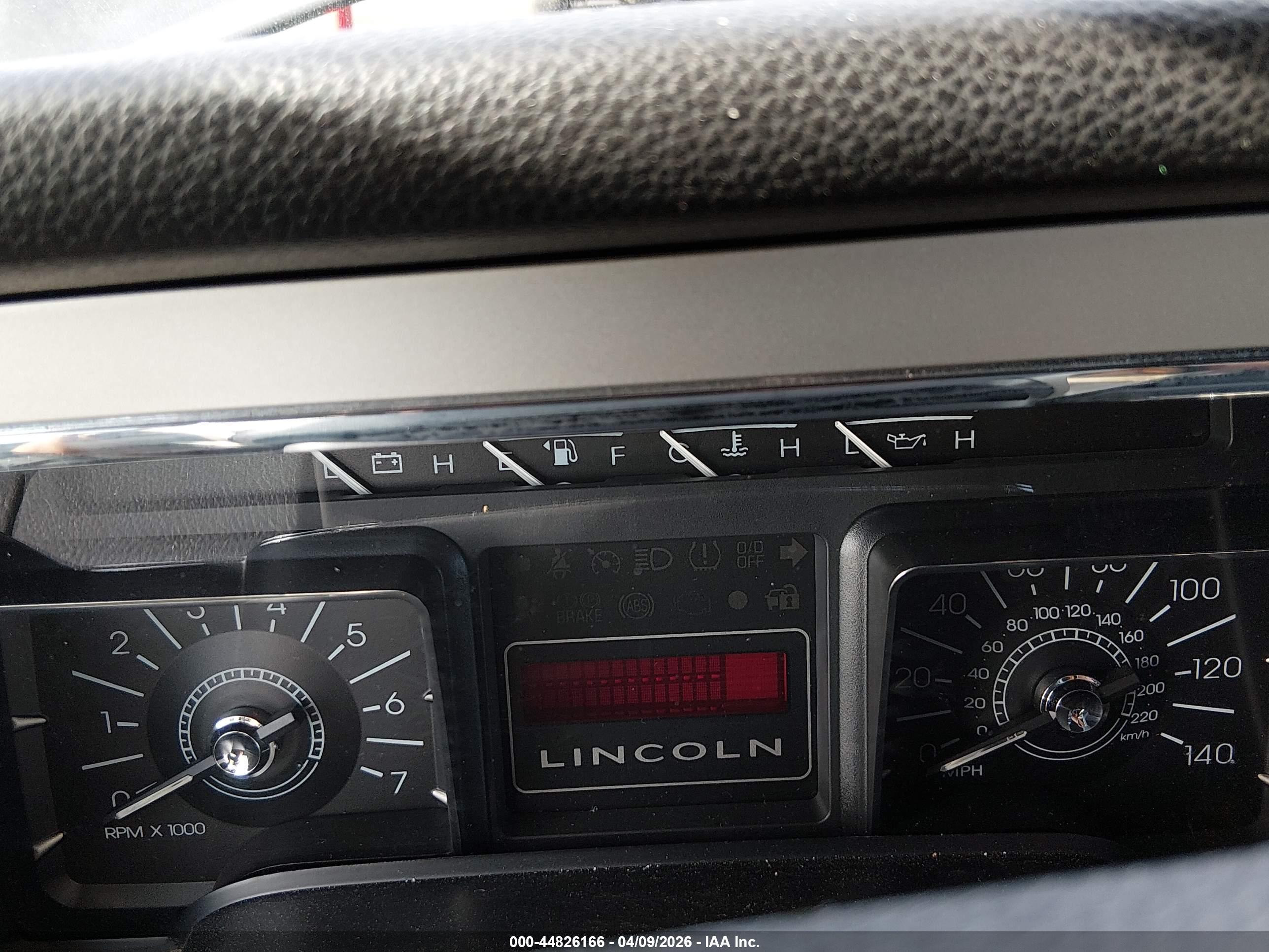 LINCOLN NAVIGATOR image 6