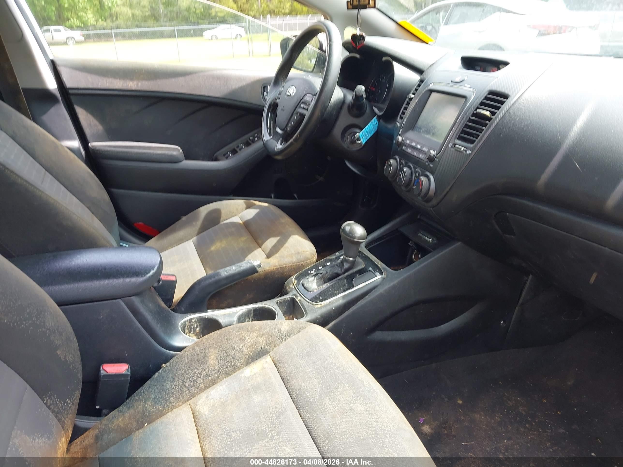 KIA FORTE image 5