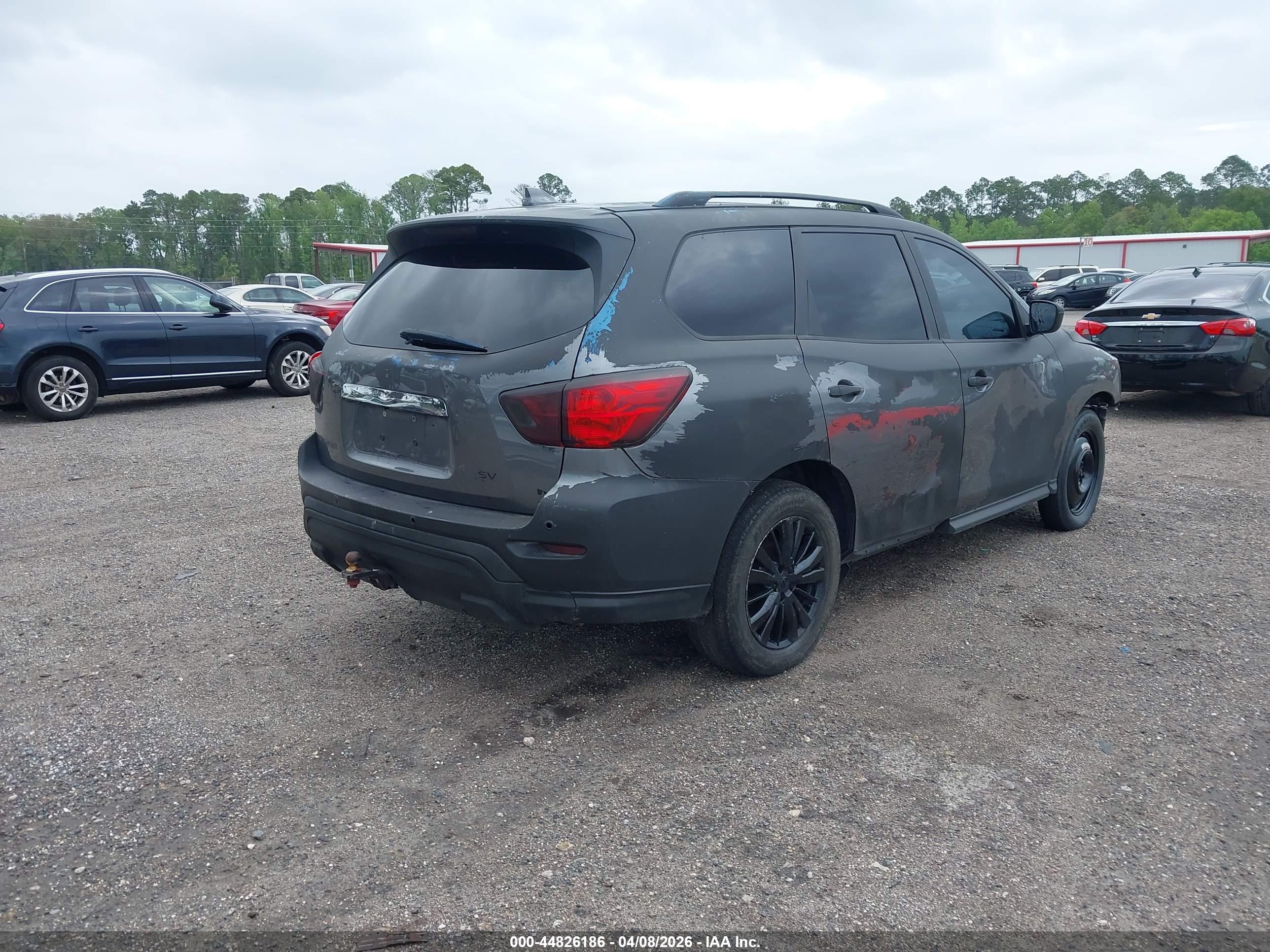 NISSAN PATHFINDER image 4