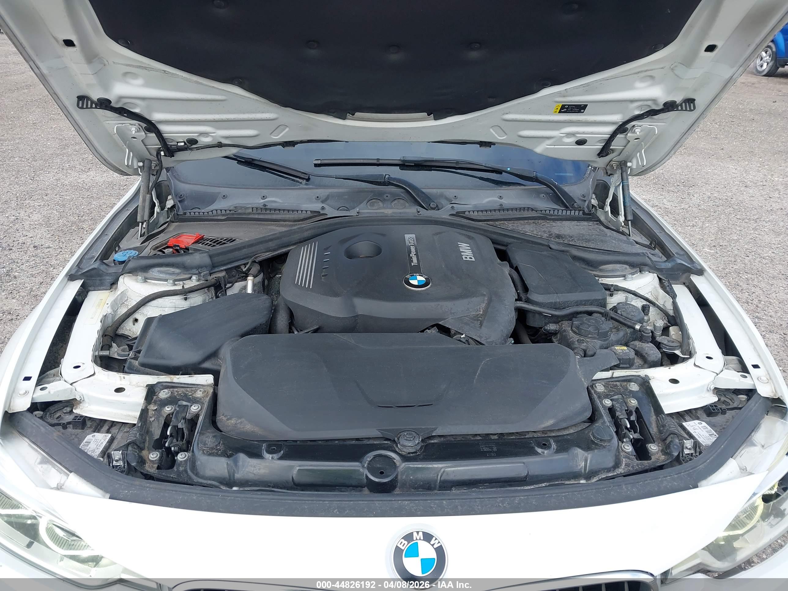 BMW 330I image 10