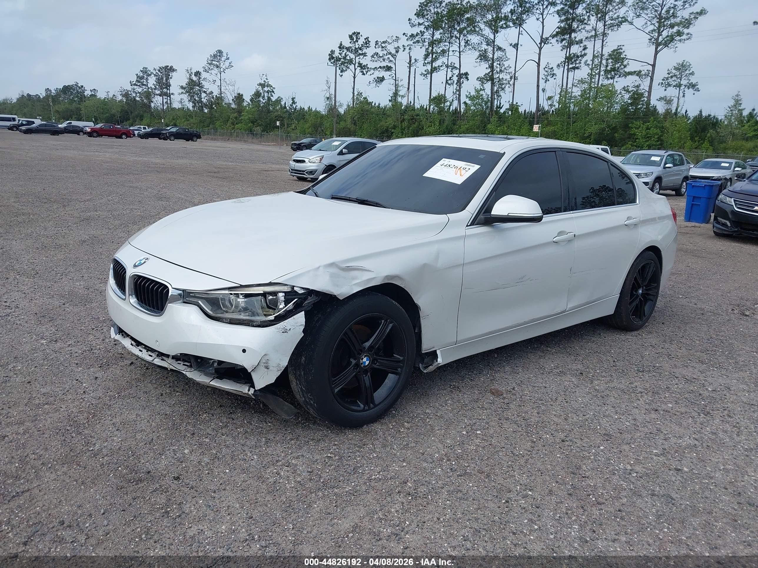 BMW 330I image 2