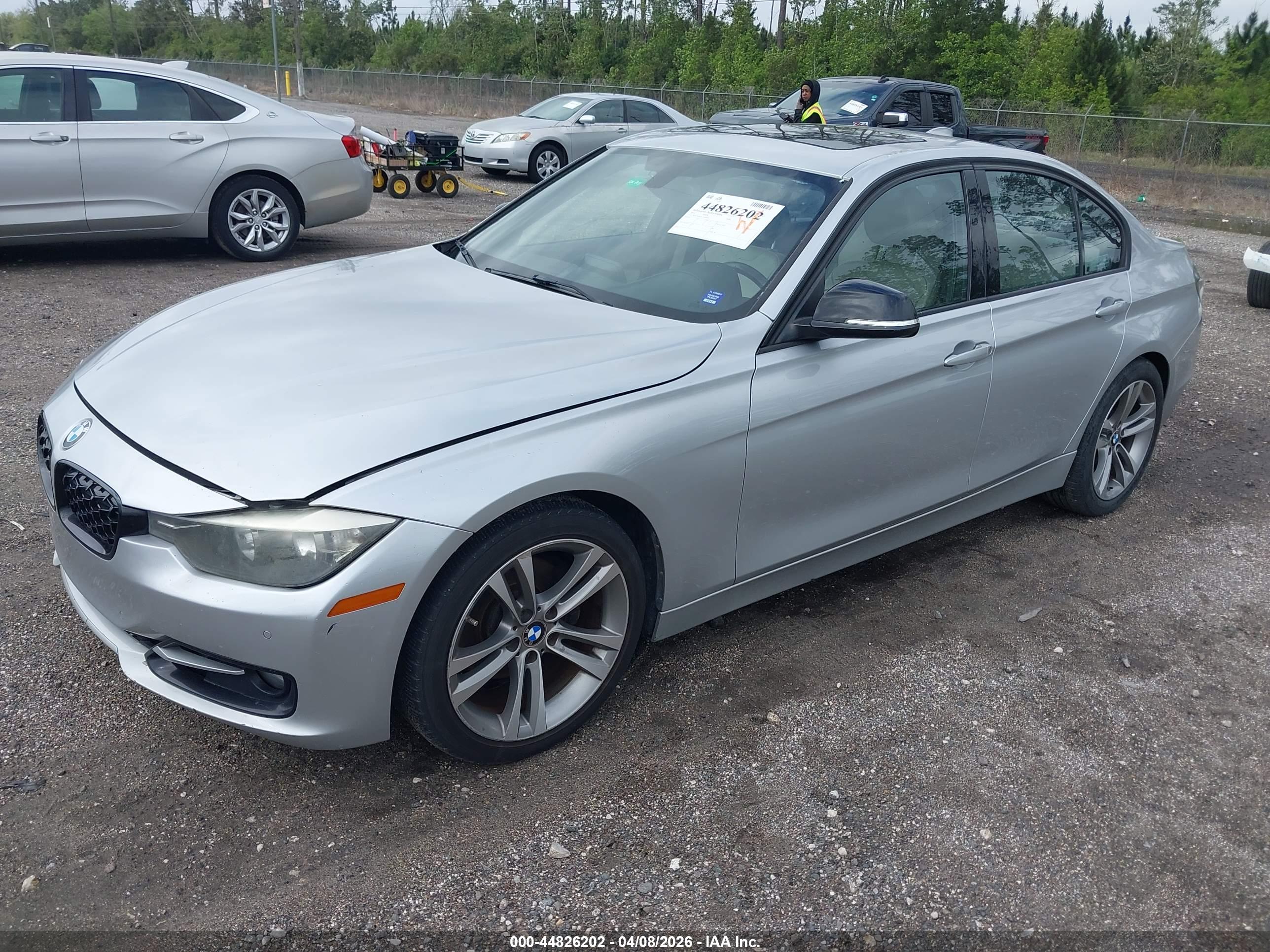 BMW 328I image 2