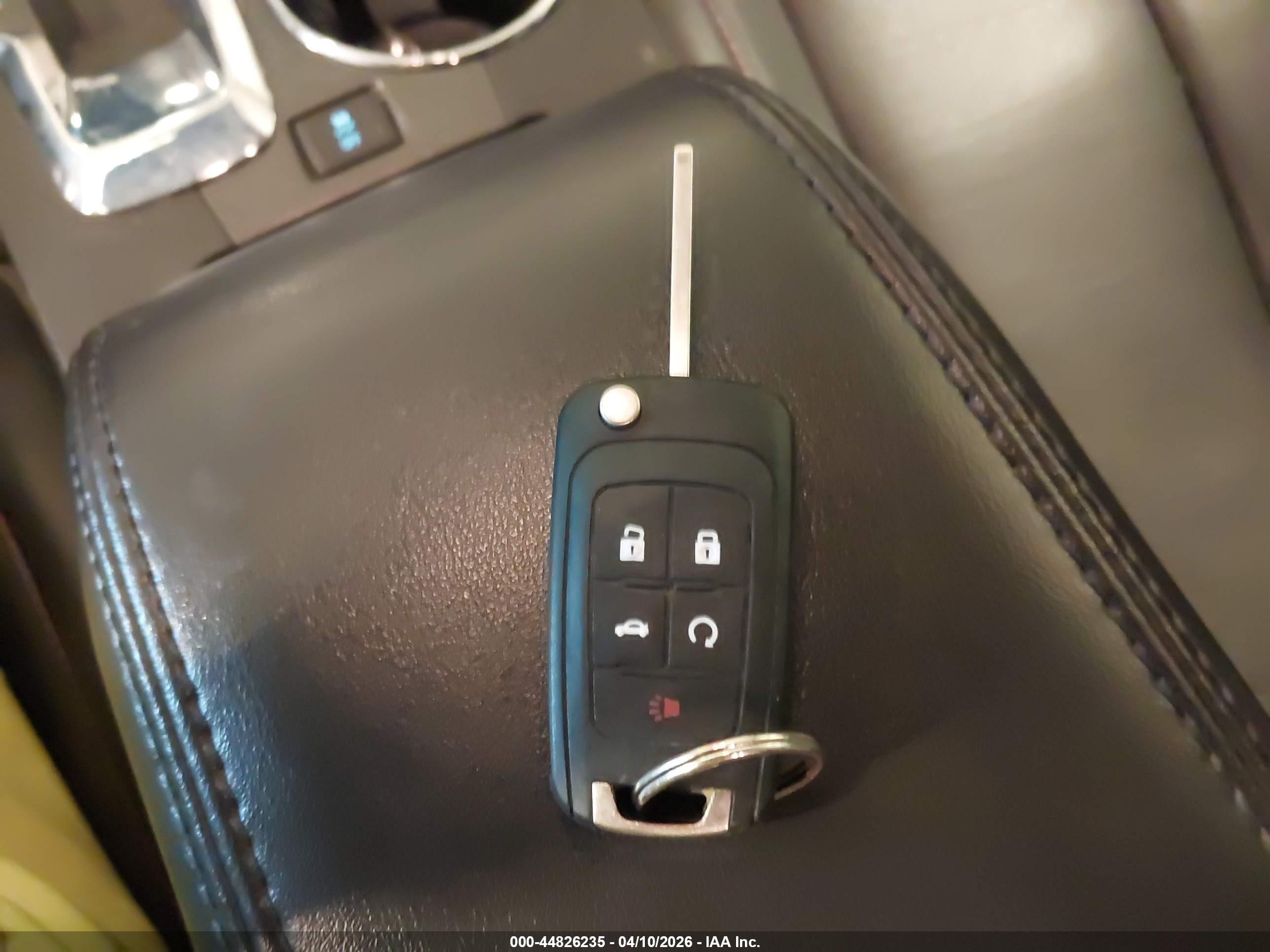 CHEVROLET EQUINOX image 11