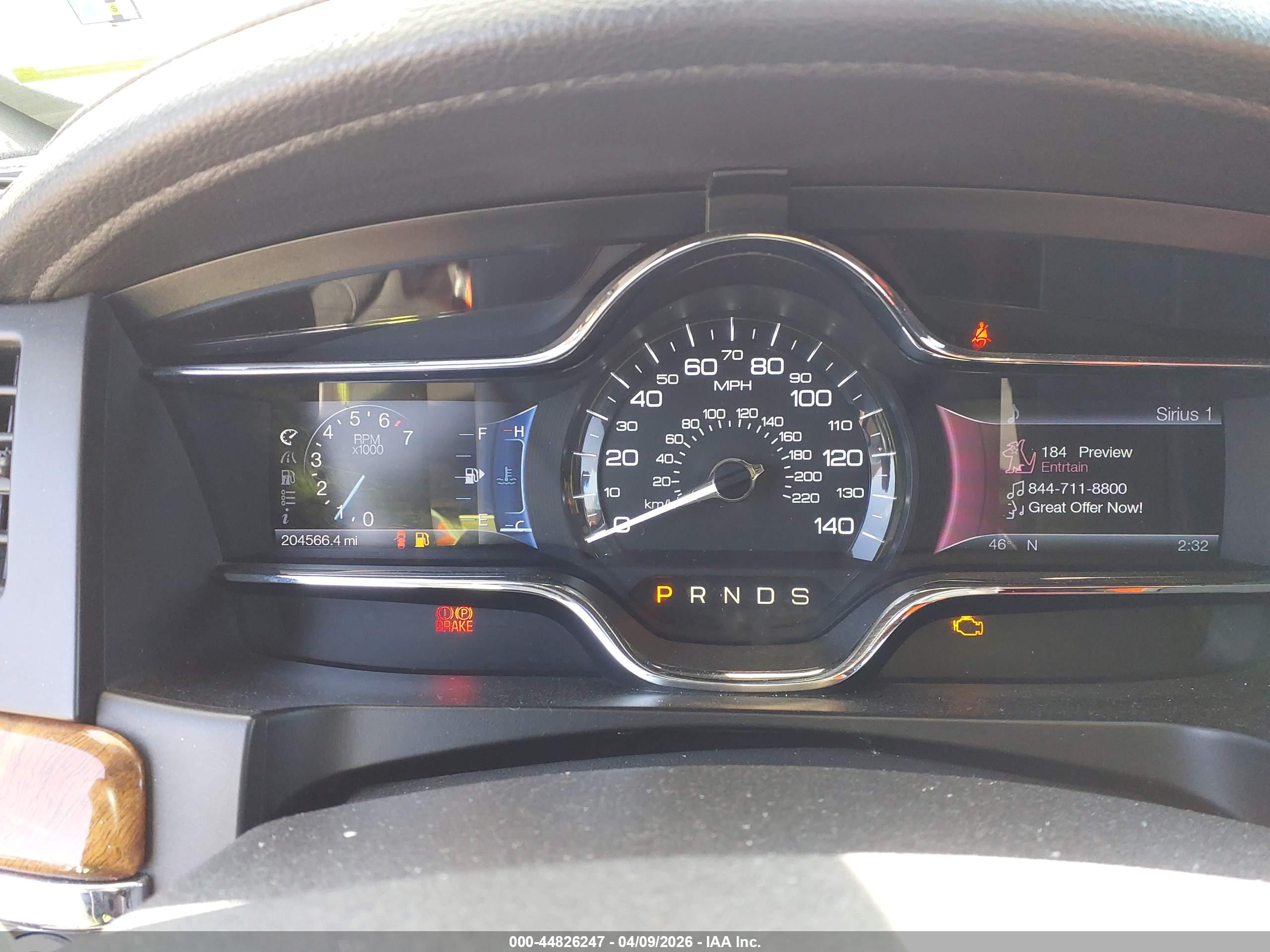 LINCOLN MKS image 7