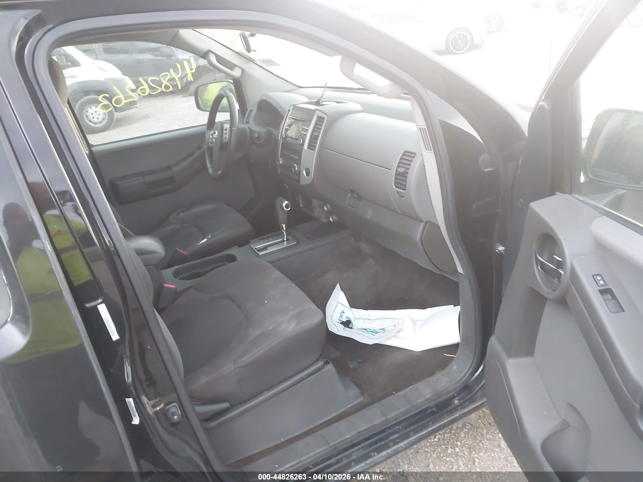 NISSAN XTERRA image 5