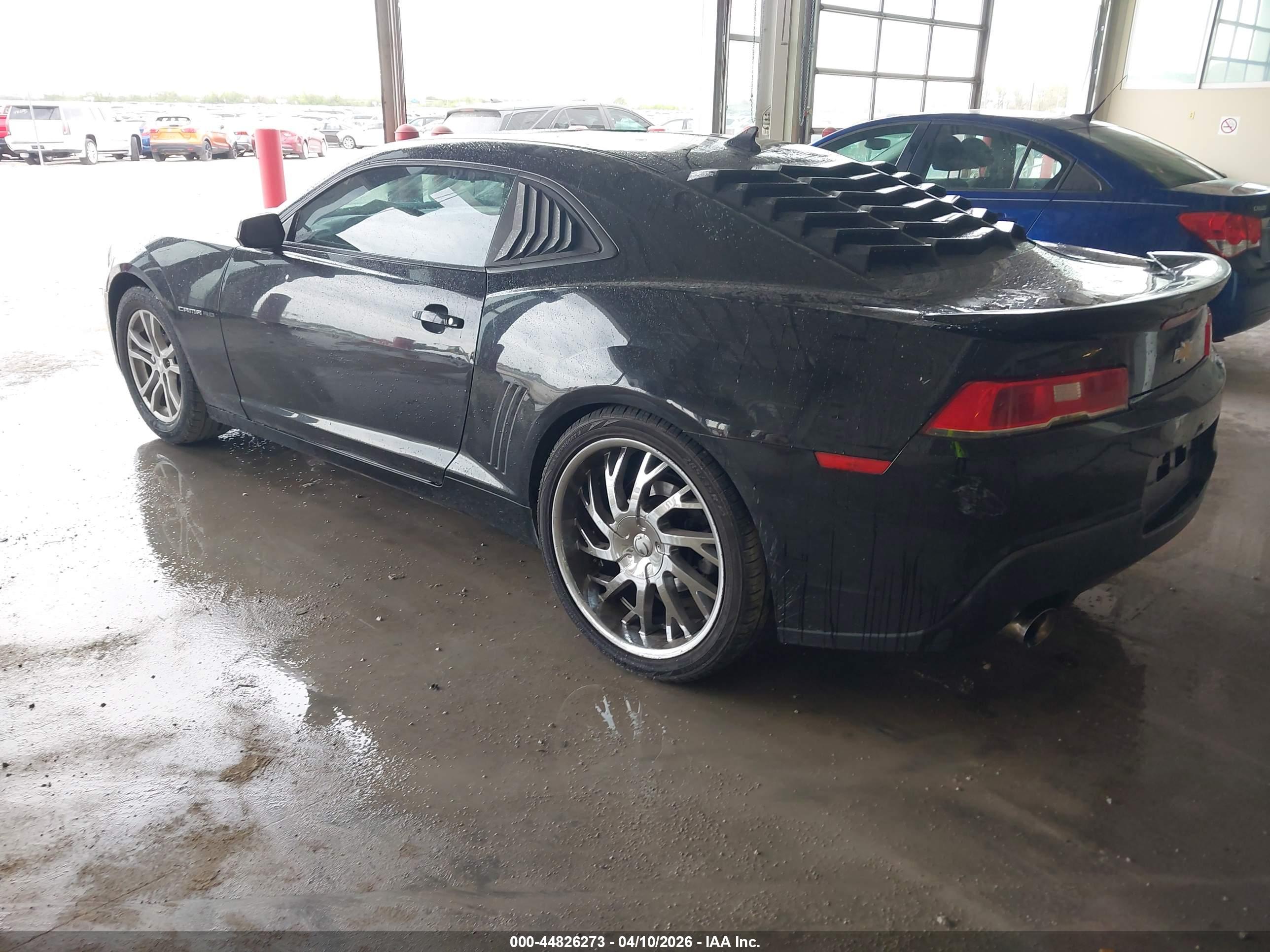 CHEVROLET CAMARO image 3