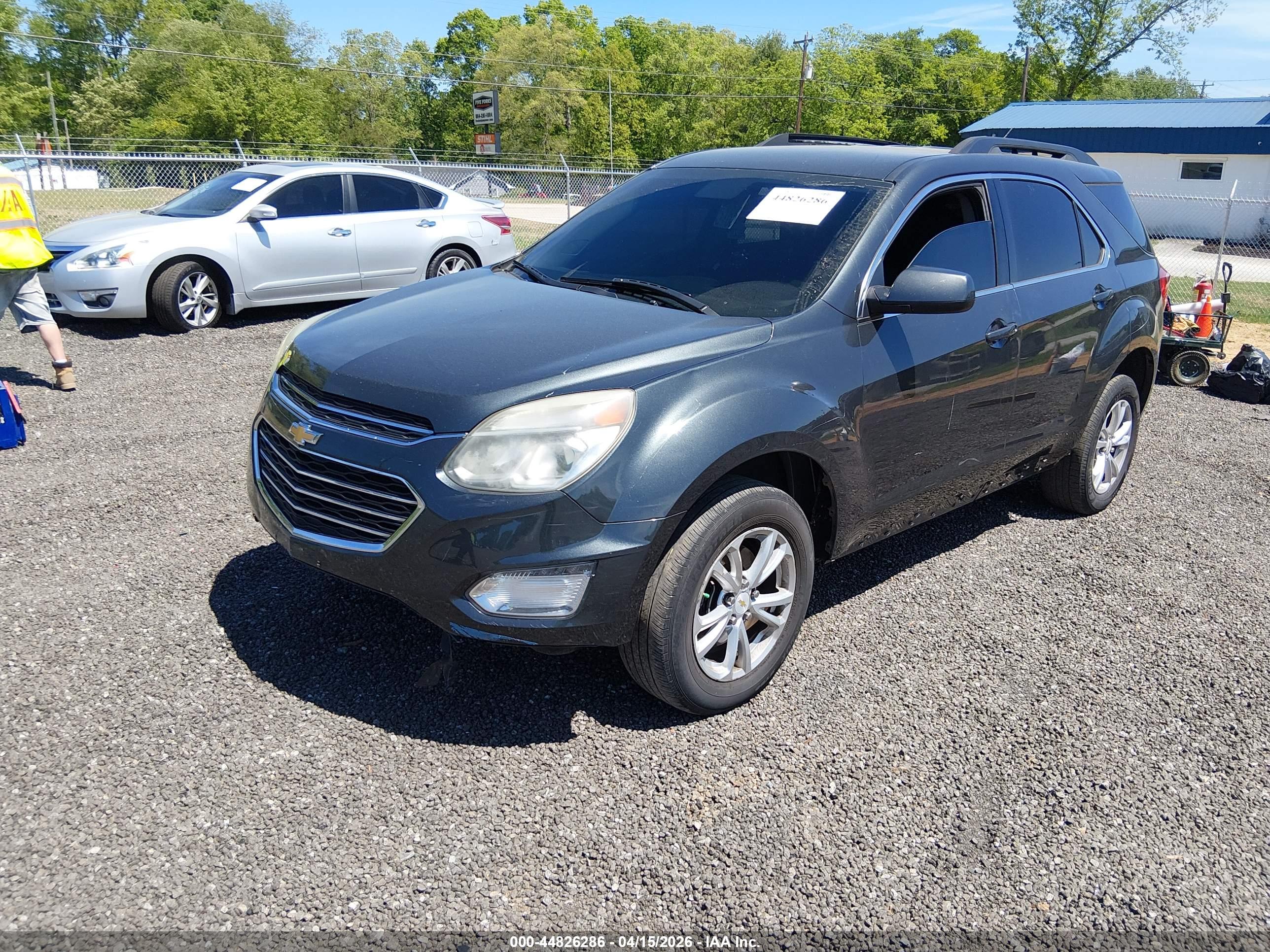 CHEVROLET EQUINOX image 2
