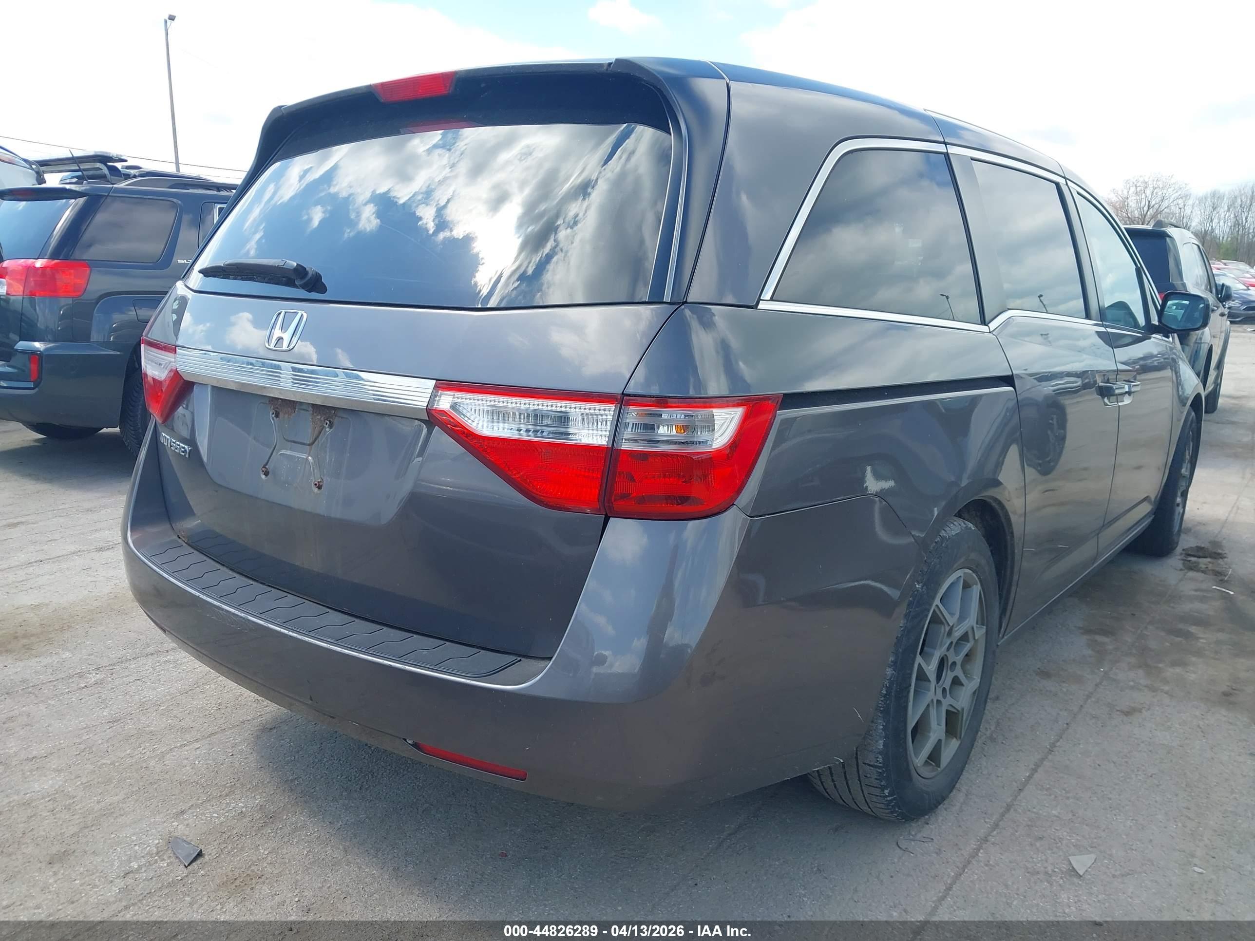 HONDA ODYSSEY image 4