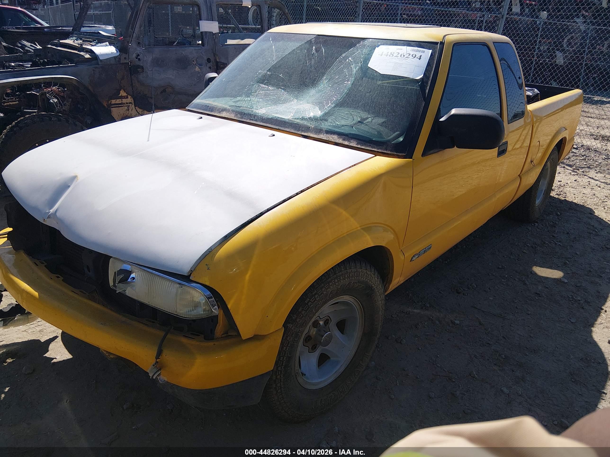 CHEVROLET S-10 image 2
