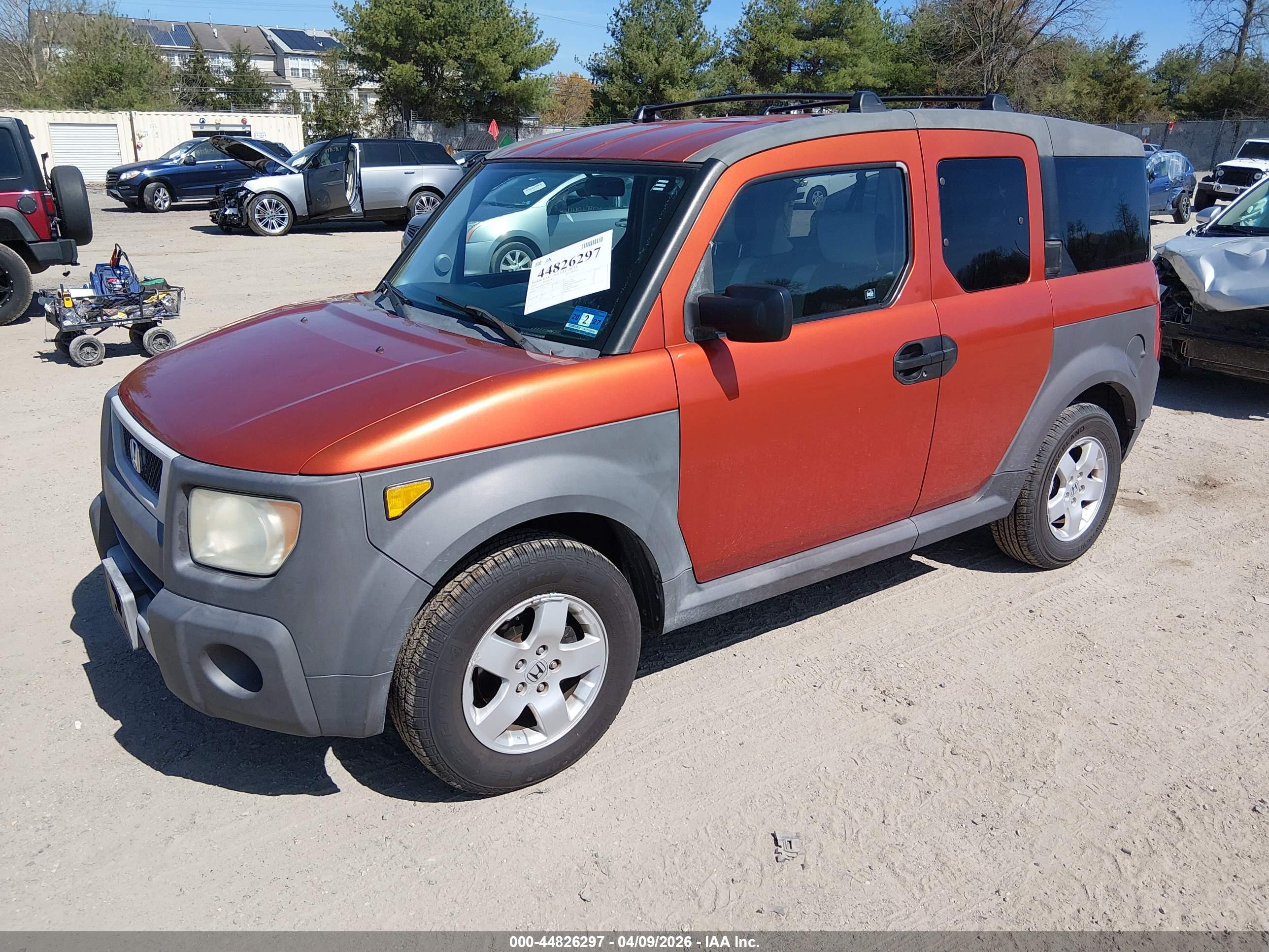 HONDA ELEMENT image 2