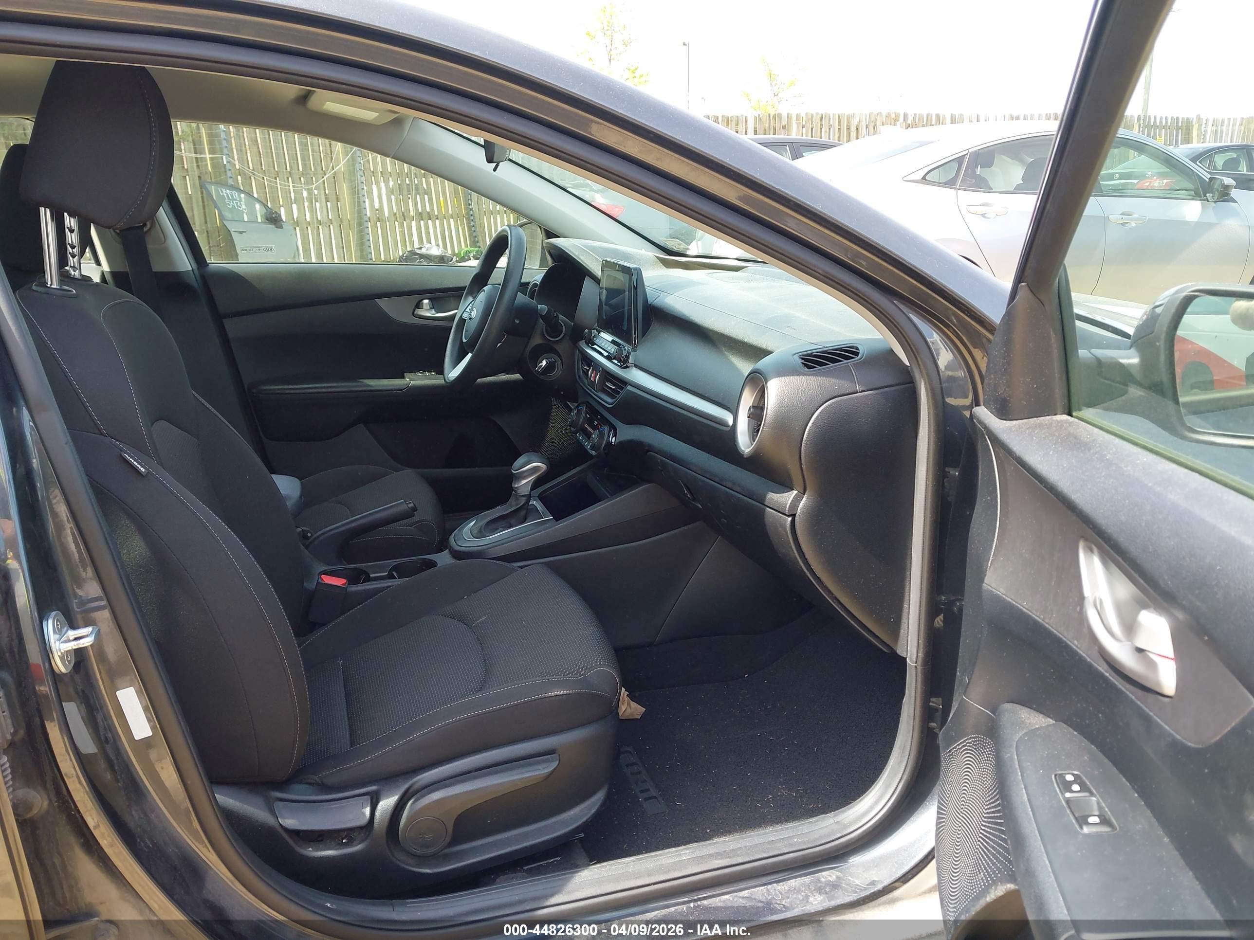KIA FORTE image 5