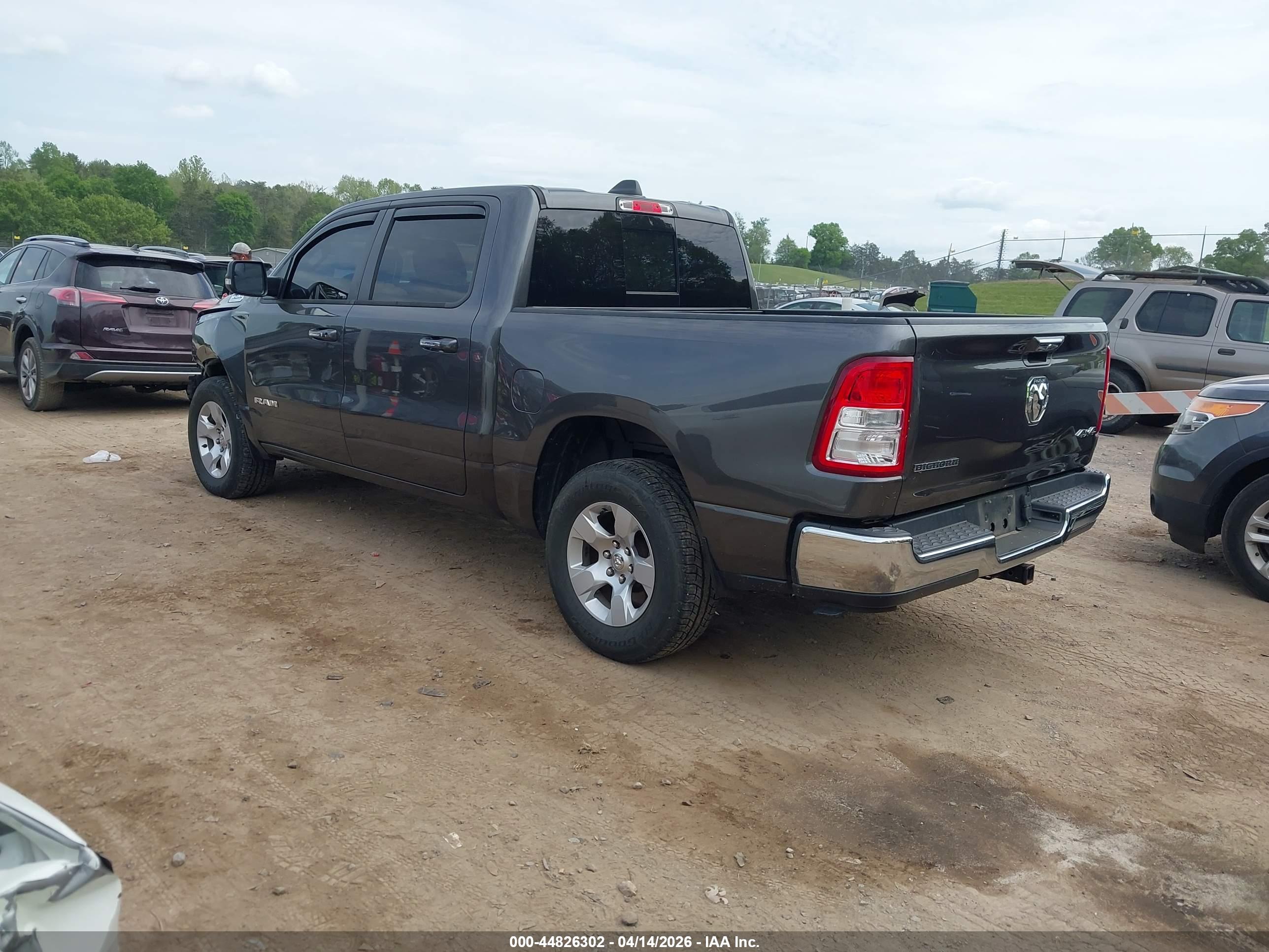 RAM 1500 image 3